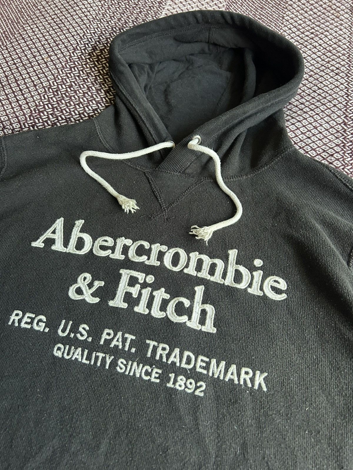 Vintage Vintage Abercrombie Fitch Hoodie Big Logo Boxy Fit Size M Size US M / EU 48-50 / 2 - 5 Thumbnail