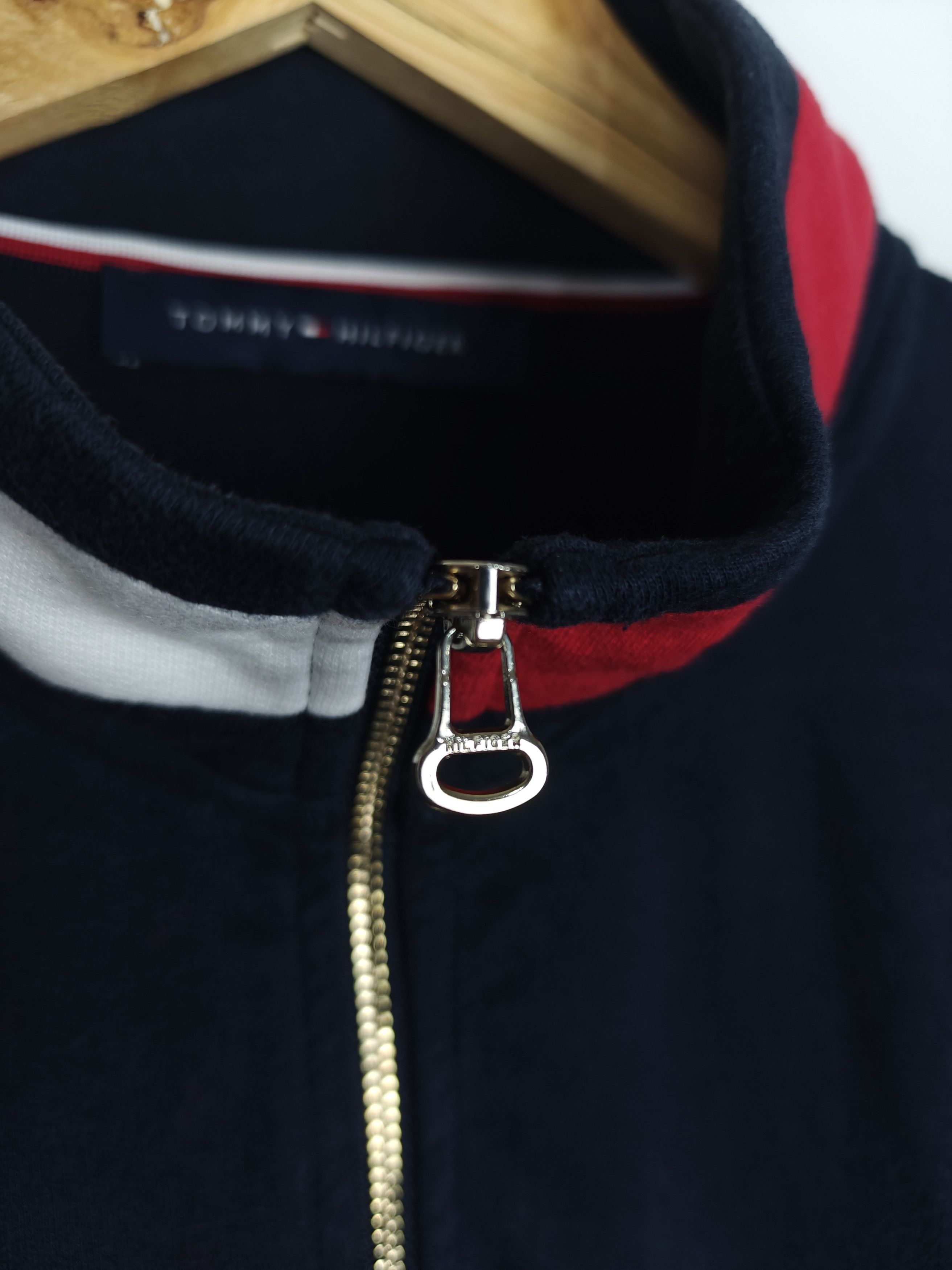 Tommy Hilfiger Tommy Hilfiger Sweatshirt 1/4 Zip Center Logo size S Size US S / EU 44-46 / 1 - 5 Thumbnail