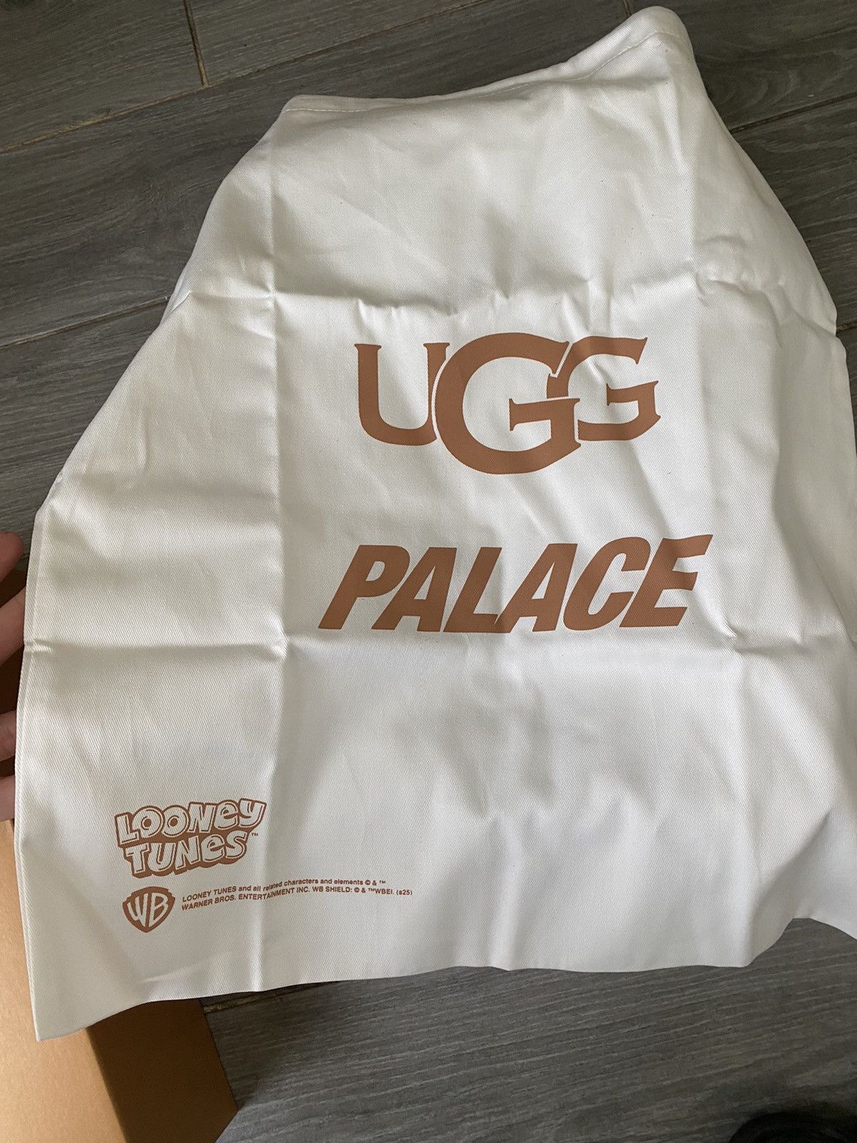 Palace Palace Ugg Tasman Slipper Looney Tunes Chestnut Size 12 Size US 12 / EU 45 - 7 Thumbnail