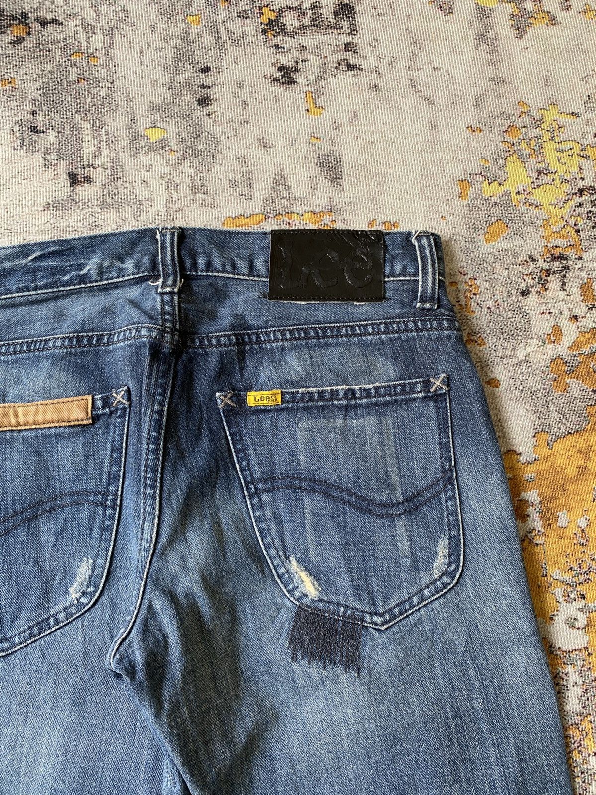 Japanese Brand Lee Distressed Flare Denim Size US 30 / EU 46 - 16 Thumbnail