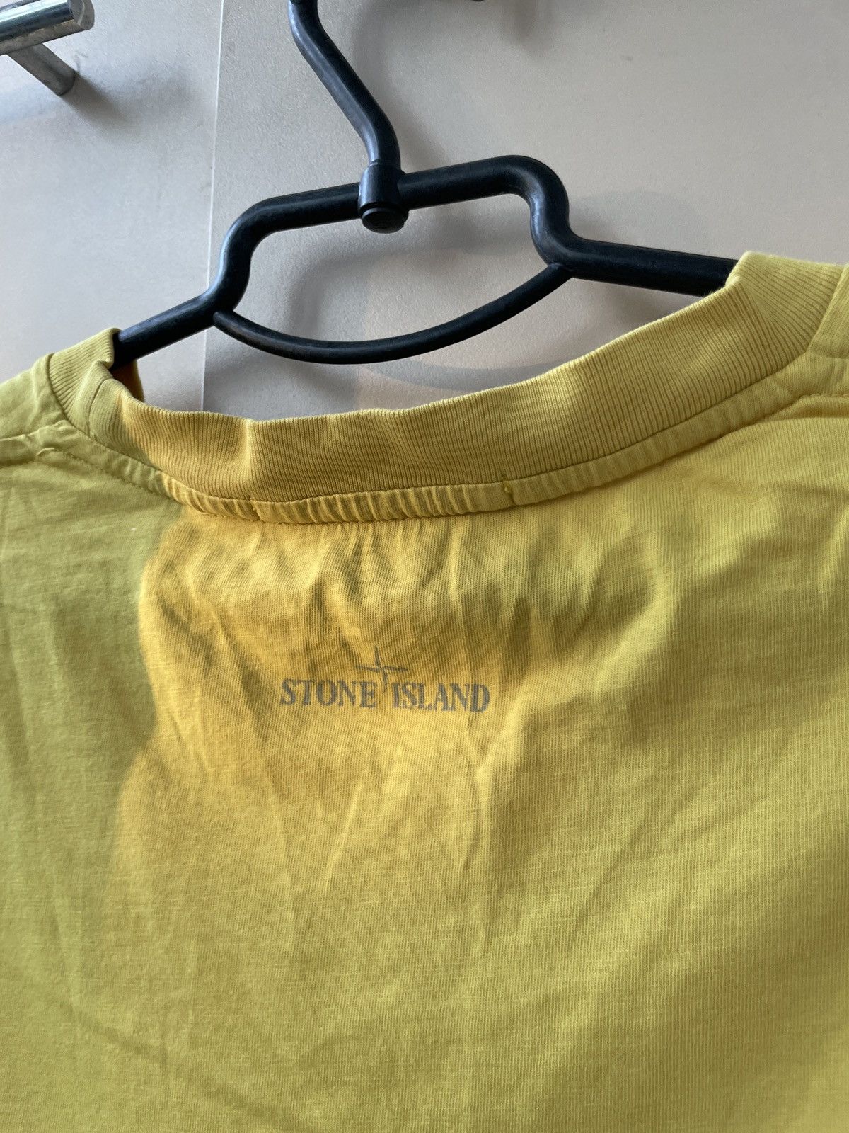 Stone Island Stone Island T shirt Yellow big logo Size US XL / EU 56 / 4 - 12 Thumbnail