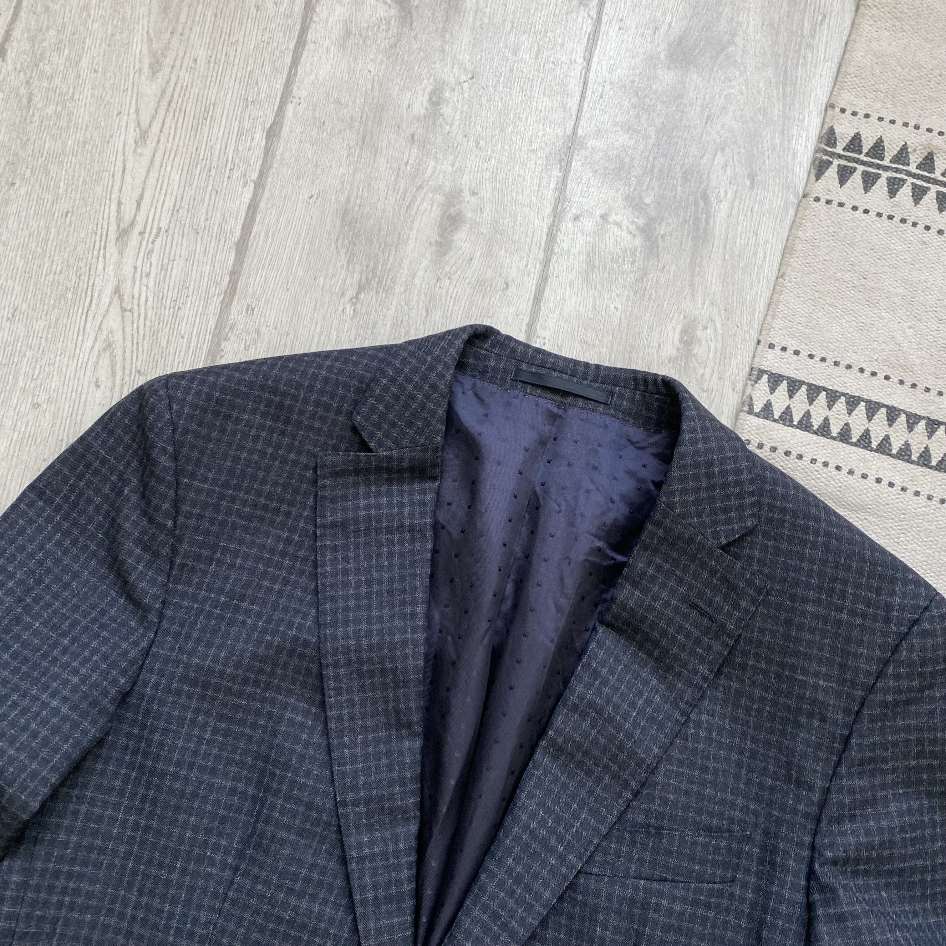 Hugo Boss RPP $700 Hugo Boss Blazer Designer premium wool Size 42R - 2 Thumbnail