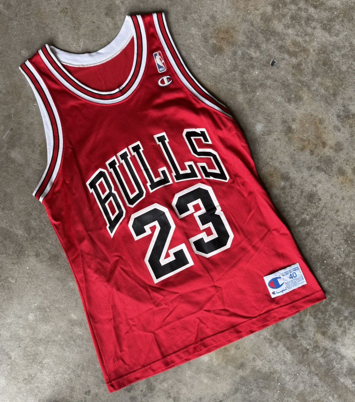 Champion × Vintage Chicago Bulls Basketball Jersey by Champion Size 40 Size US L / EU 52-54 / 3 - 1 Thumbnail