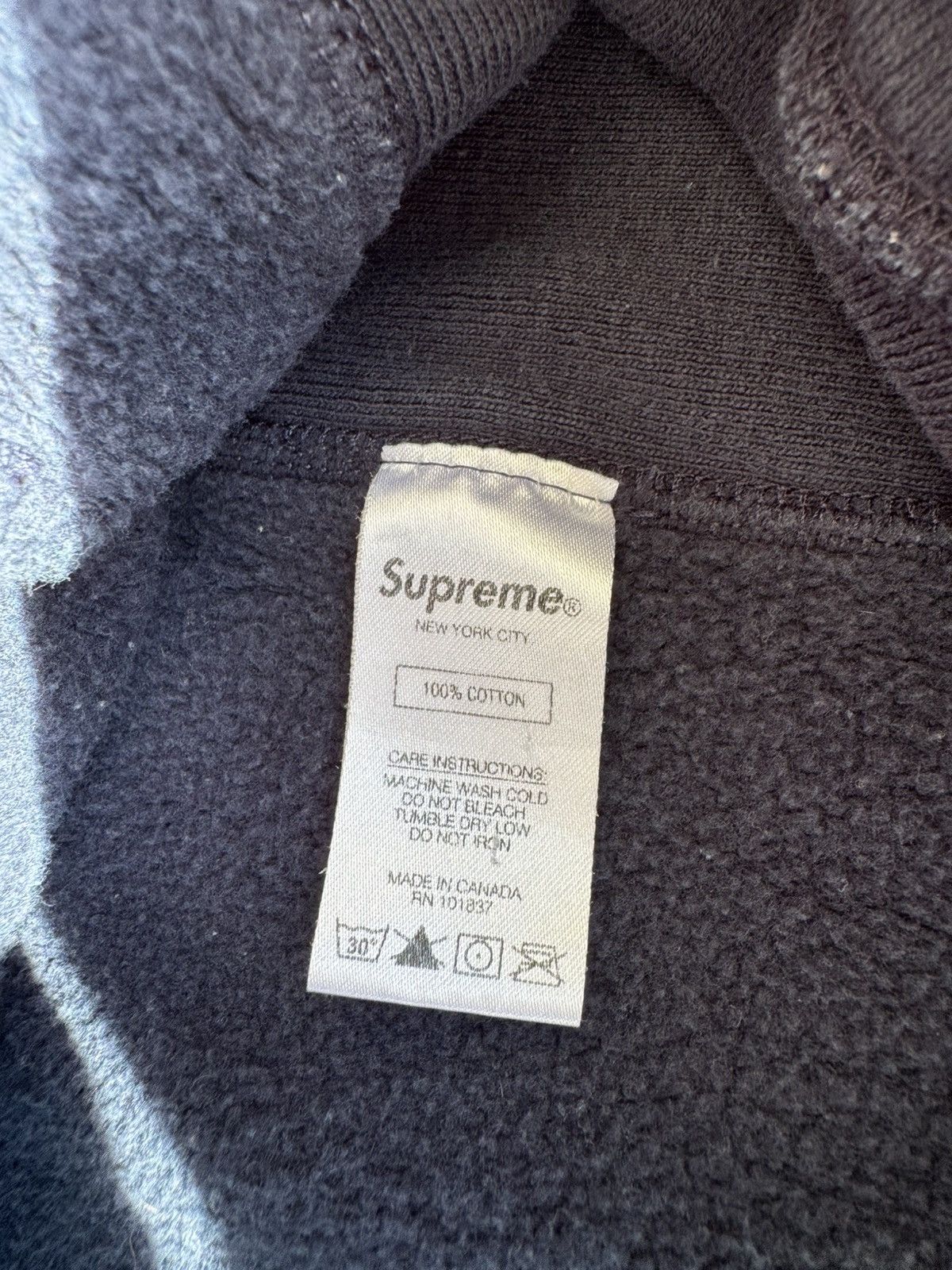 Supreme Supreme FW 2017 “Compact Logo Hoodie” Navy Size Medium Size US M / EU 48-50 / 2 - 8 Thumbnail