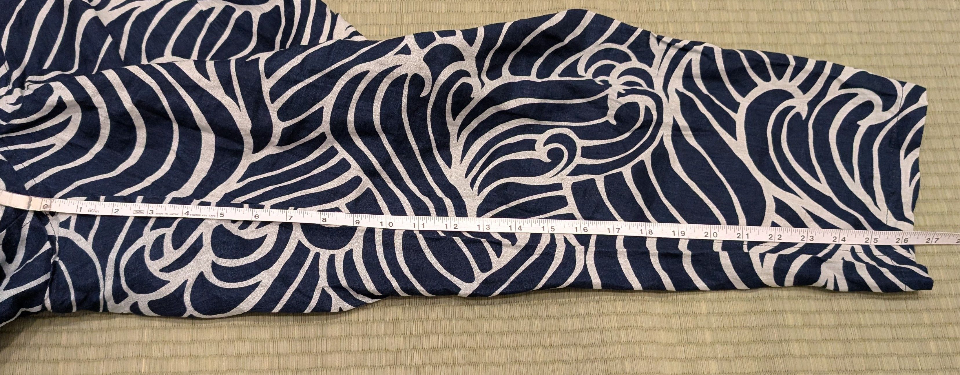 Blue Blue Japan RARE Blue Blue Japan Linen Wave Pattern Pants Made in Japan Size US 31 - 8 Thumbnail