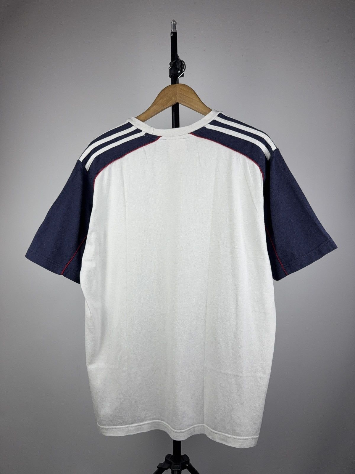 Adidas Vintage 00s Retro Rare Adidas Streetwear Tee Shirt Size US L / EU 52-54 / 3 - 7 Thumbnail