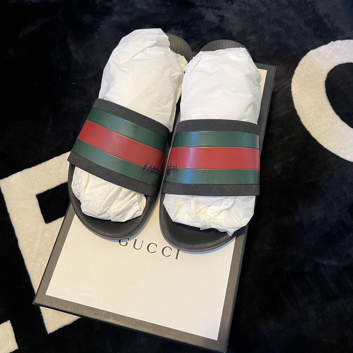 Orders gucci 72 slides