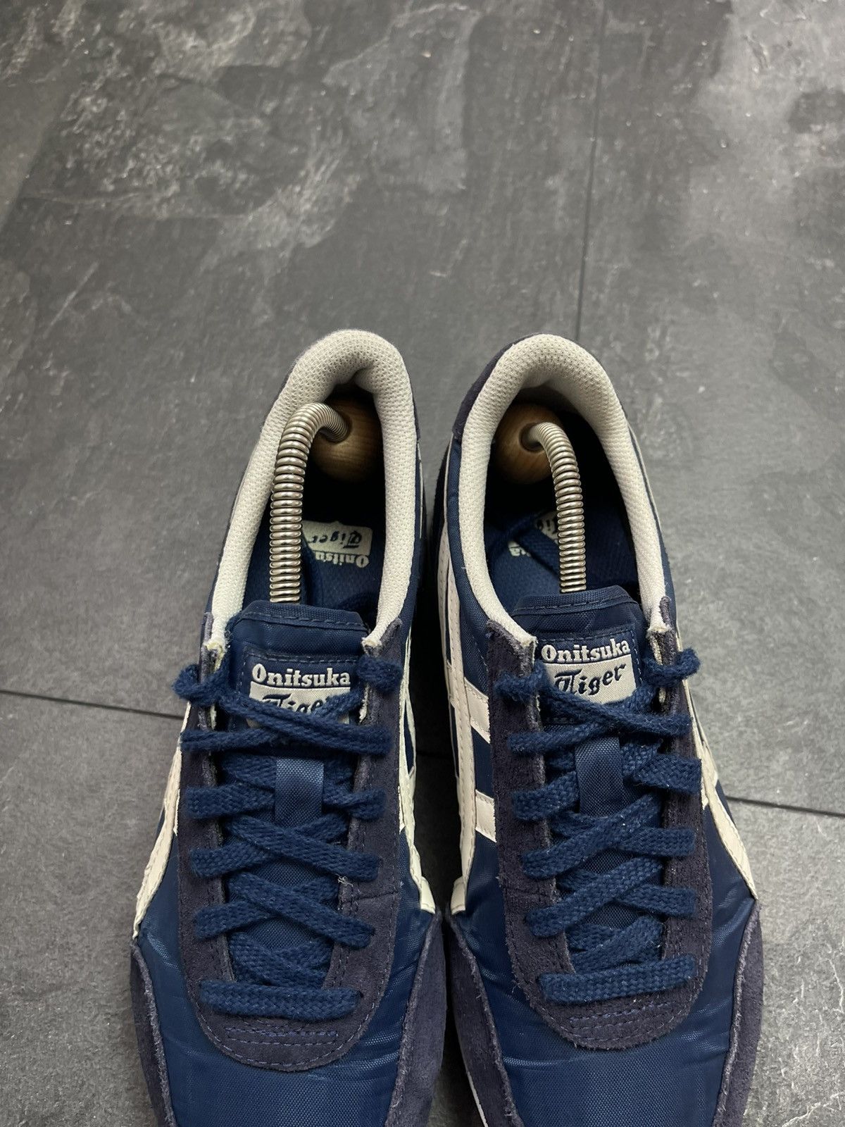 Streetwear Vintage asics onitsuka tiger low top sneakers Size US 6.5 / EU 39-40 - 5 Thumbnail