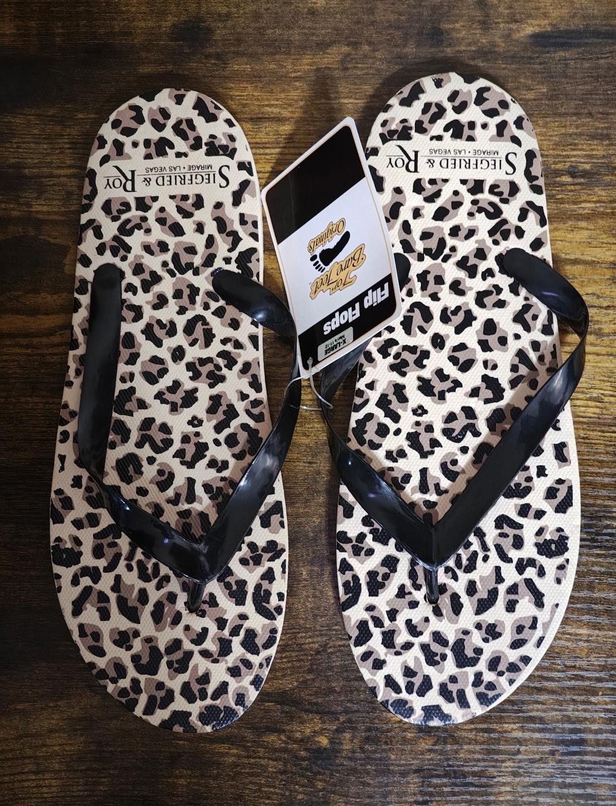 Other 90's Siegfried & Roy The Mirage Las Vegas Leopard Flip Flops Size US 12 / EU 45 - 1 Thumbnail