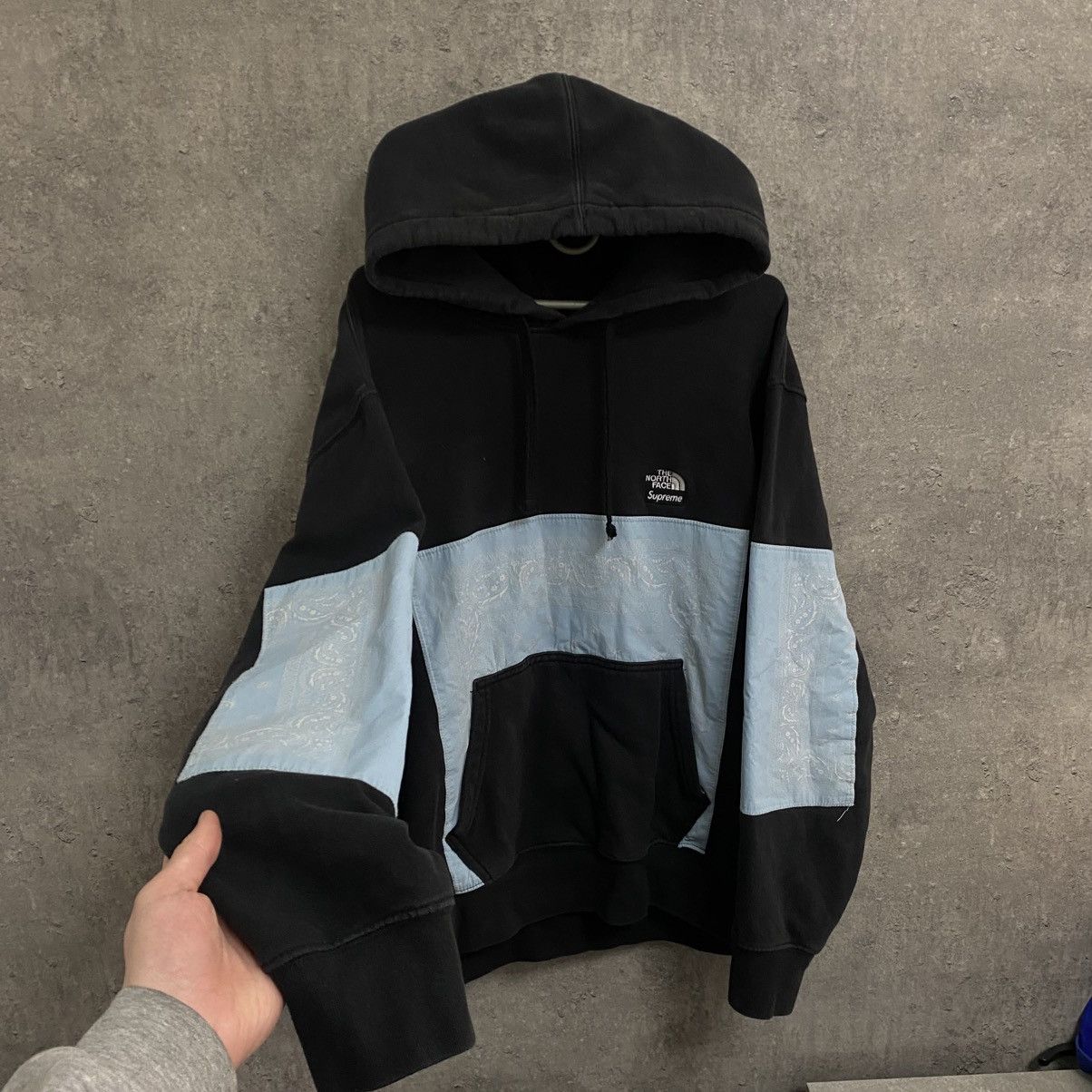 Supreme × The North Face Vintage Supreme X The North Face TNF Bandana Hoodie Size US M / EU 48-50 / 2 - 2 Thumbnail
