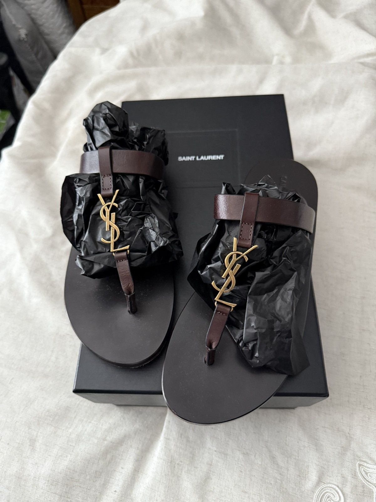 Yves Saint Laurent Saint Laurent Thong Sandals Size US 8 / EU 41 - 2 Thumbnail
