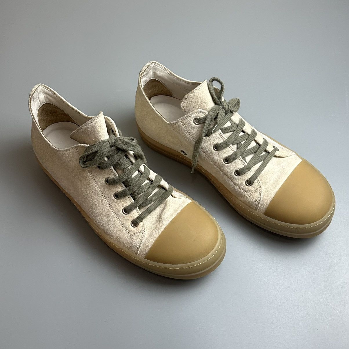 image of Rick Owens Mainline Low Cut Ramones With Gum Sole Shoes in Milky White, Men's (Size 9)