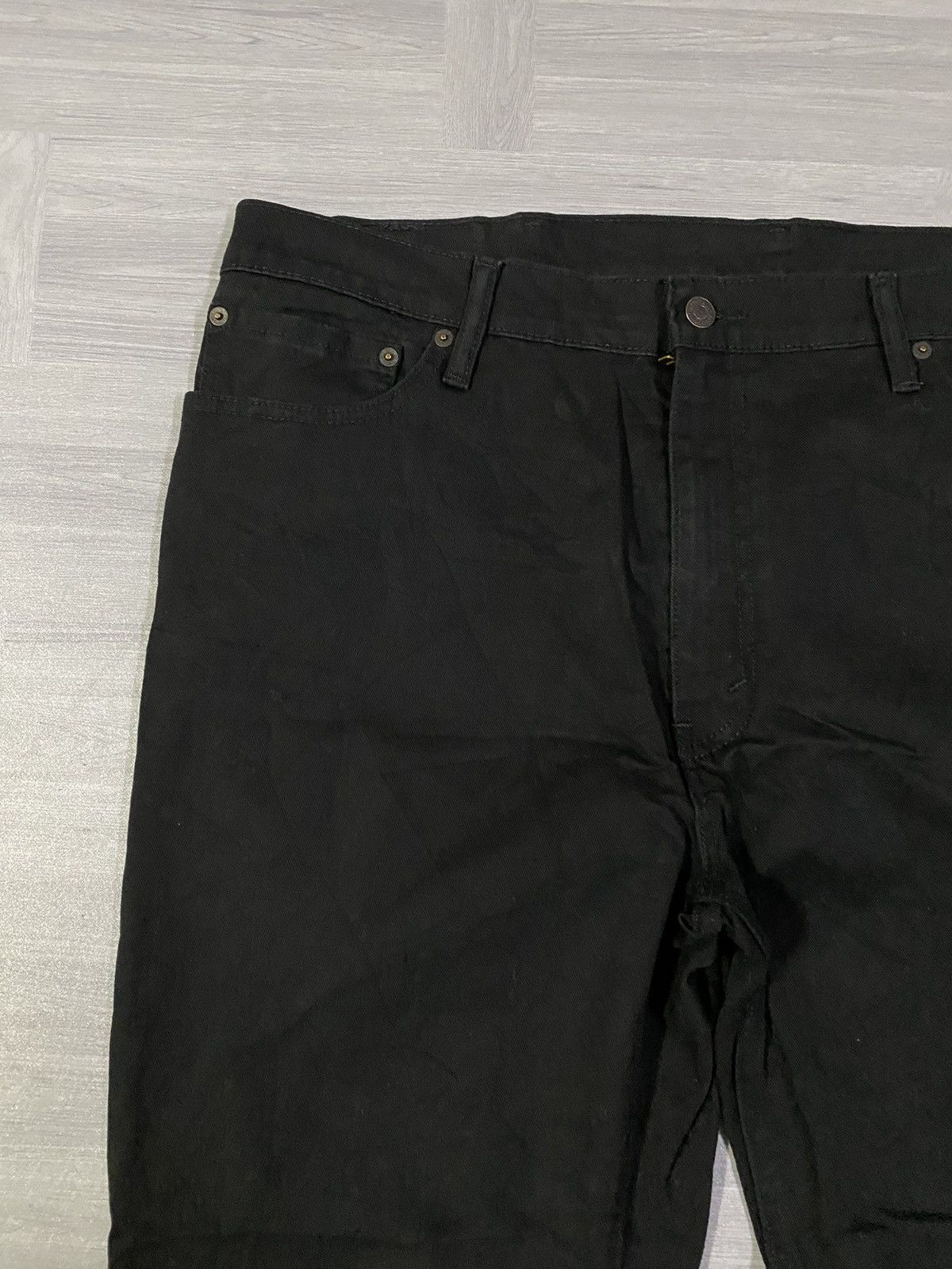 Levi's Black Levi's 541 Slim Fit jeans Size US 41 - 13 Thumbnail