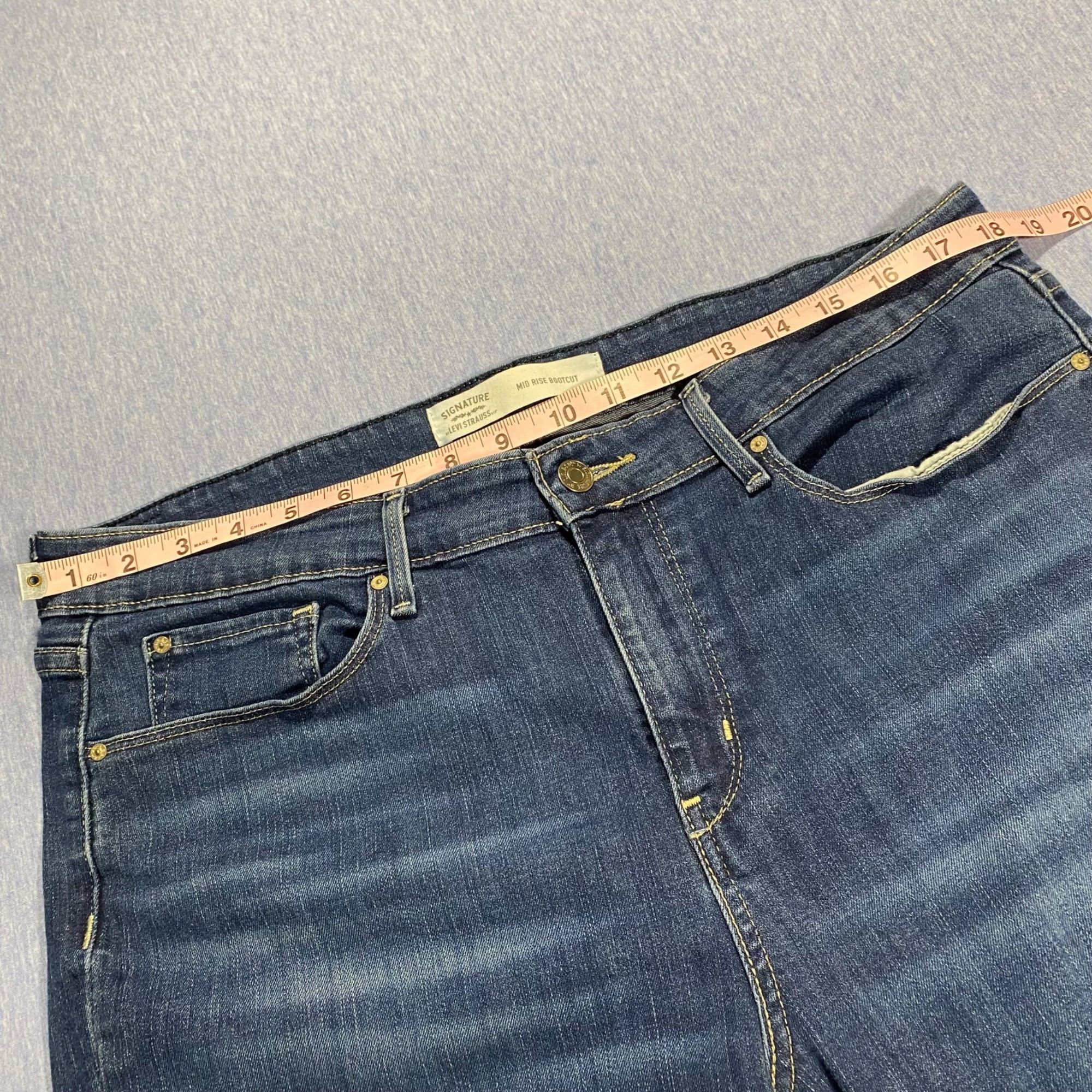Levi's Mid Rise Bootcut Jeans - Signature By Levi Strauss & Co. Size 34" / US 12 / IT 48 - 6 Thumbnail