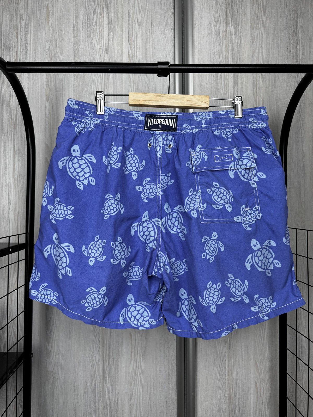 Vilebrequin Vilebrequin Turtle Print Beach Shorts size XXXL Size US 38 / EU 54 - 4 Thumbnail