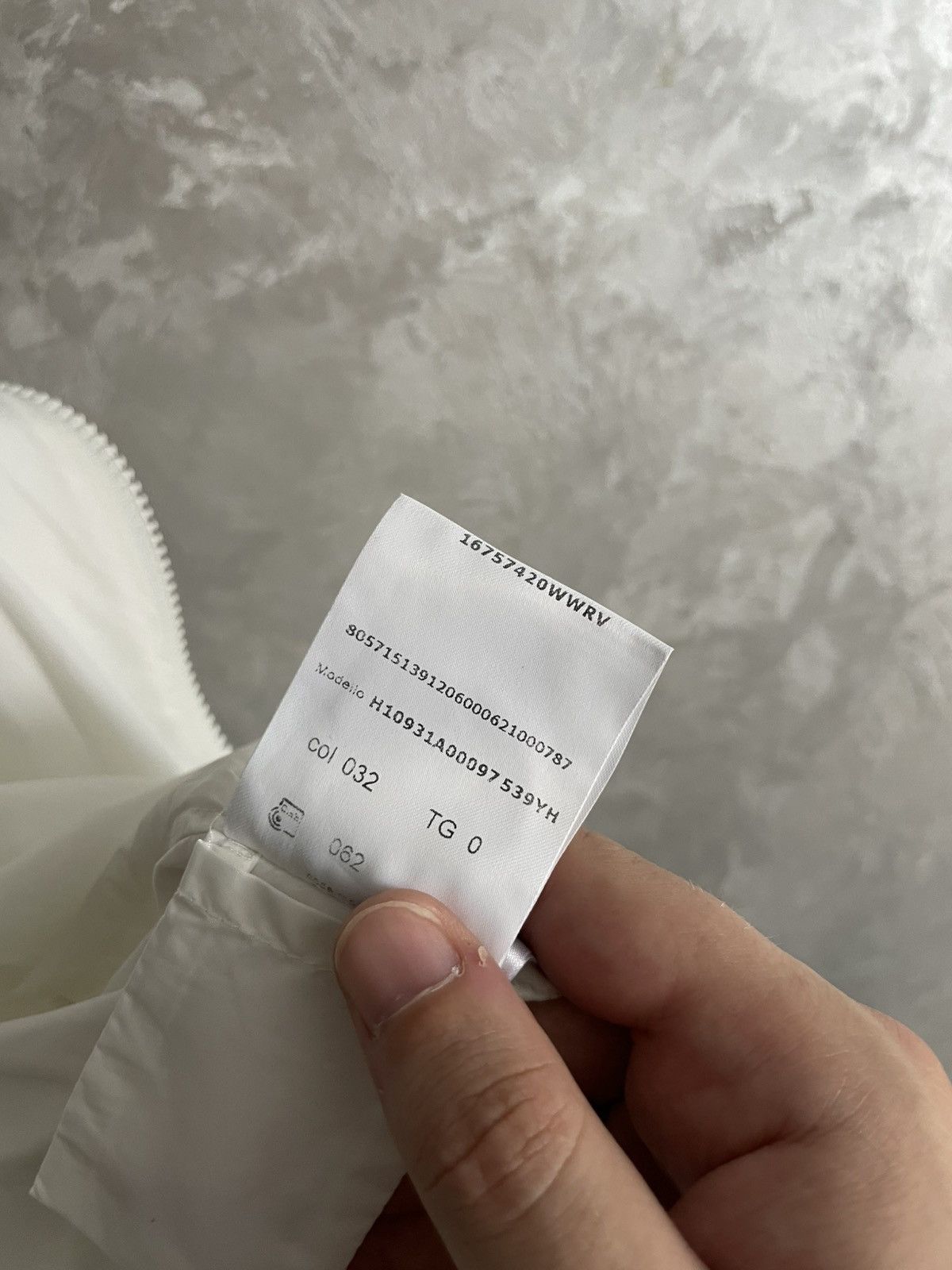 Moncler Moncler Boissard Nylon Rain White Jacket With Hoodie Size /0 Size XS / US 0-2 / IT 36-38 - 20 Thumbnail
