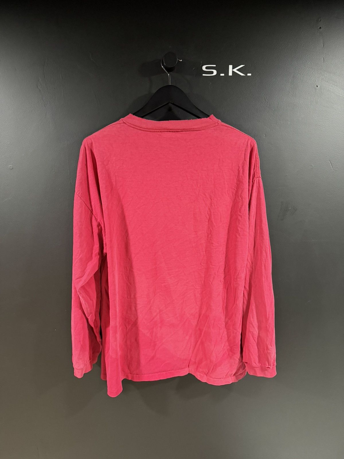 Vintage 1990s Vintage Red Blank Single Stitch Faded Distressed LS XL Size US XL / EU 56 / 4 - 10 Thumbnail