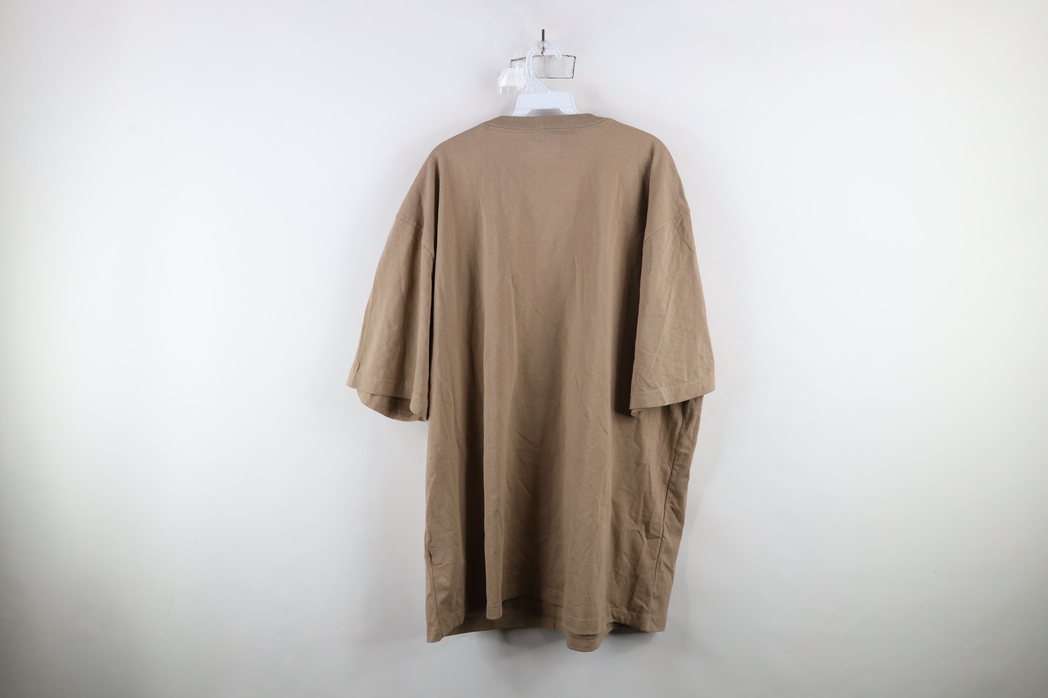 Carhartt × Vintage Deadstock Vintage Y2K Carhartt Pocket T-Shirt Desert Brown Size US XXL / EU 58 / 5 - 10 Thumbnail