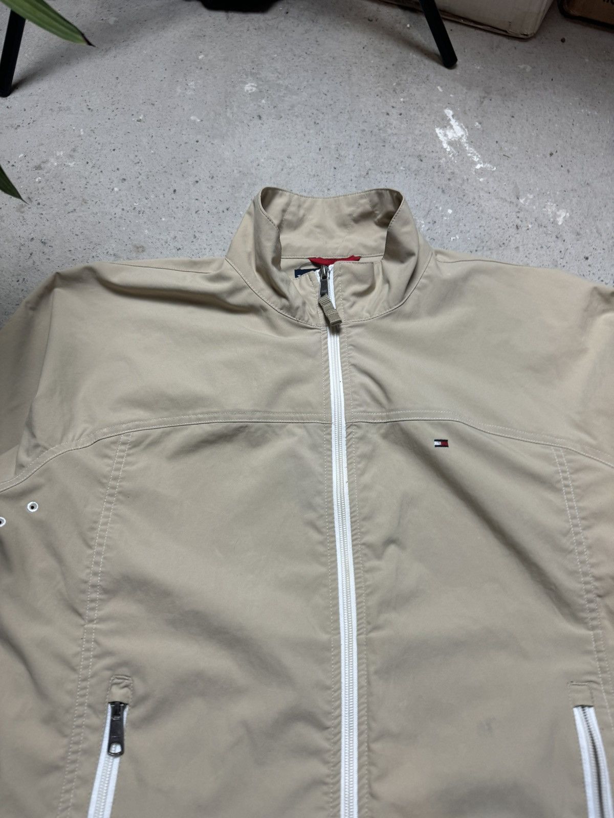 Tommy Hilfiger × Vintage Vintage Y2K Tommy Hilfiger Nylon Waterproof Monsieurk Jacket Size US M / EU 48-50 / 2 - 3 Thumbnail