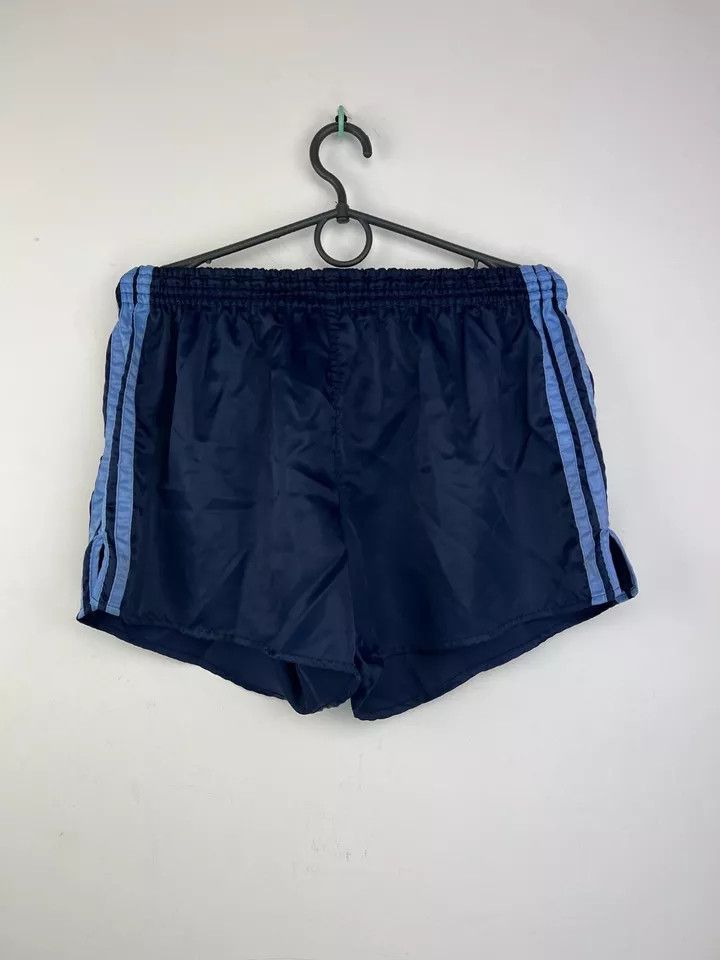 Adidas ADIDAS Vintage Nylon Running Shorts, Sprinter EU-6 USA-M Size US 30 / EU 46 - 1 Thumbnail