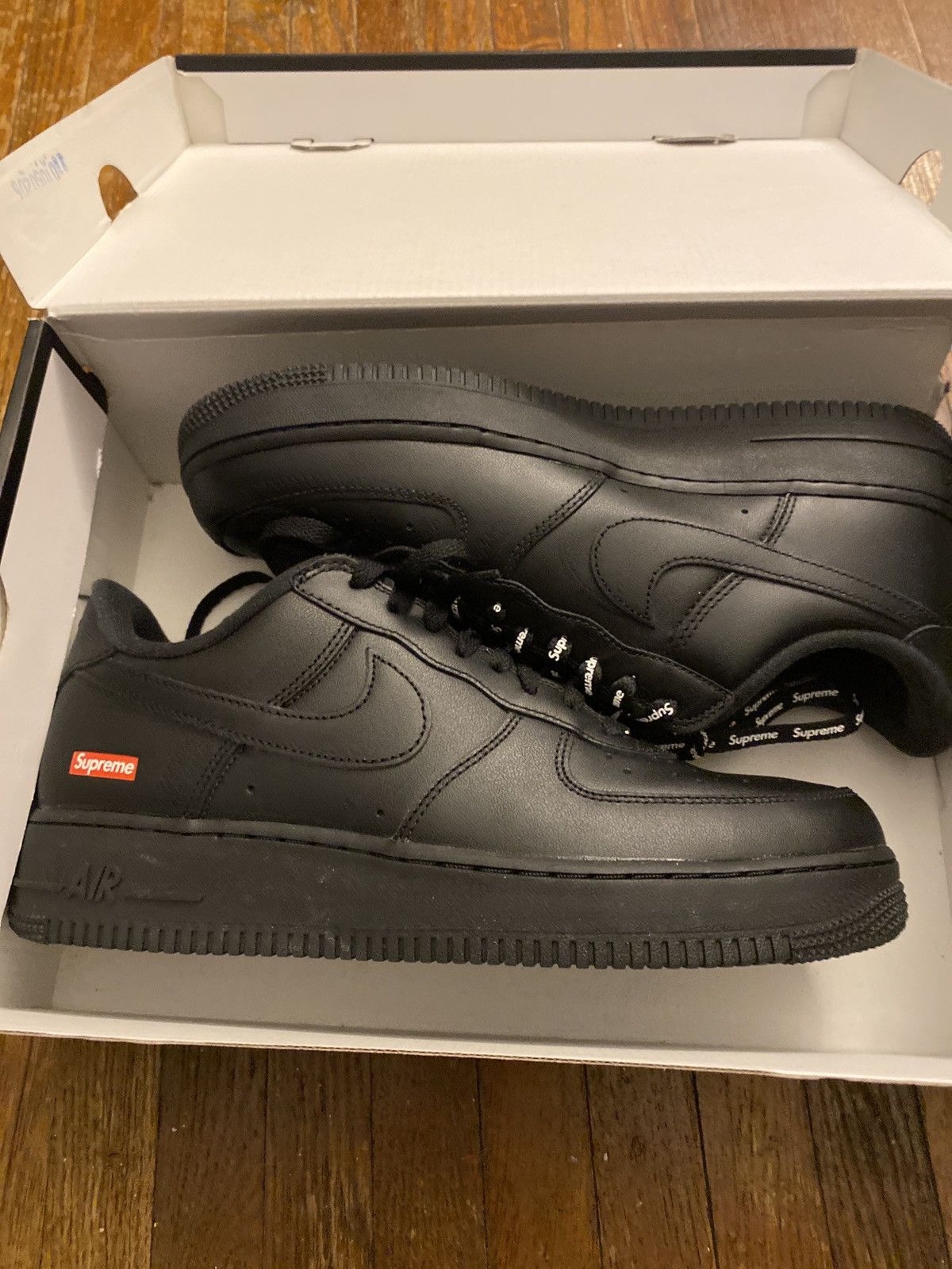 Nike × Supreme Supreme AF1 Size US 9.5 / EU 42-43 - 1 Thumbnail