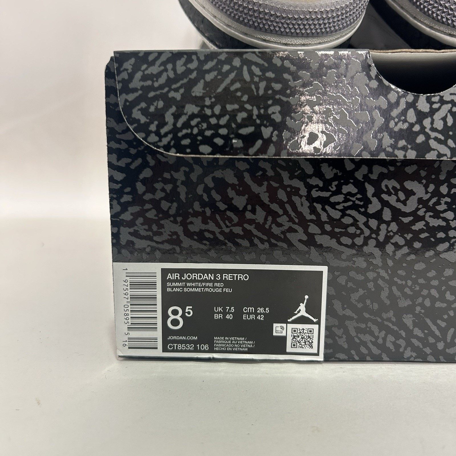 Jordan Brand Nike Air Jordan 3 Retro OG “Cement Grey” Size US 8.5 / EU 41-42 - 14 Thumbnail