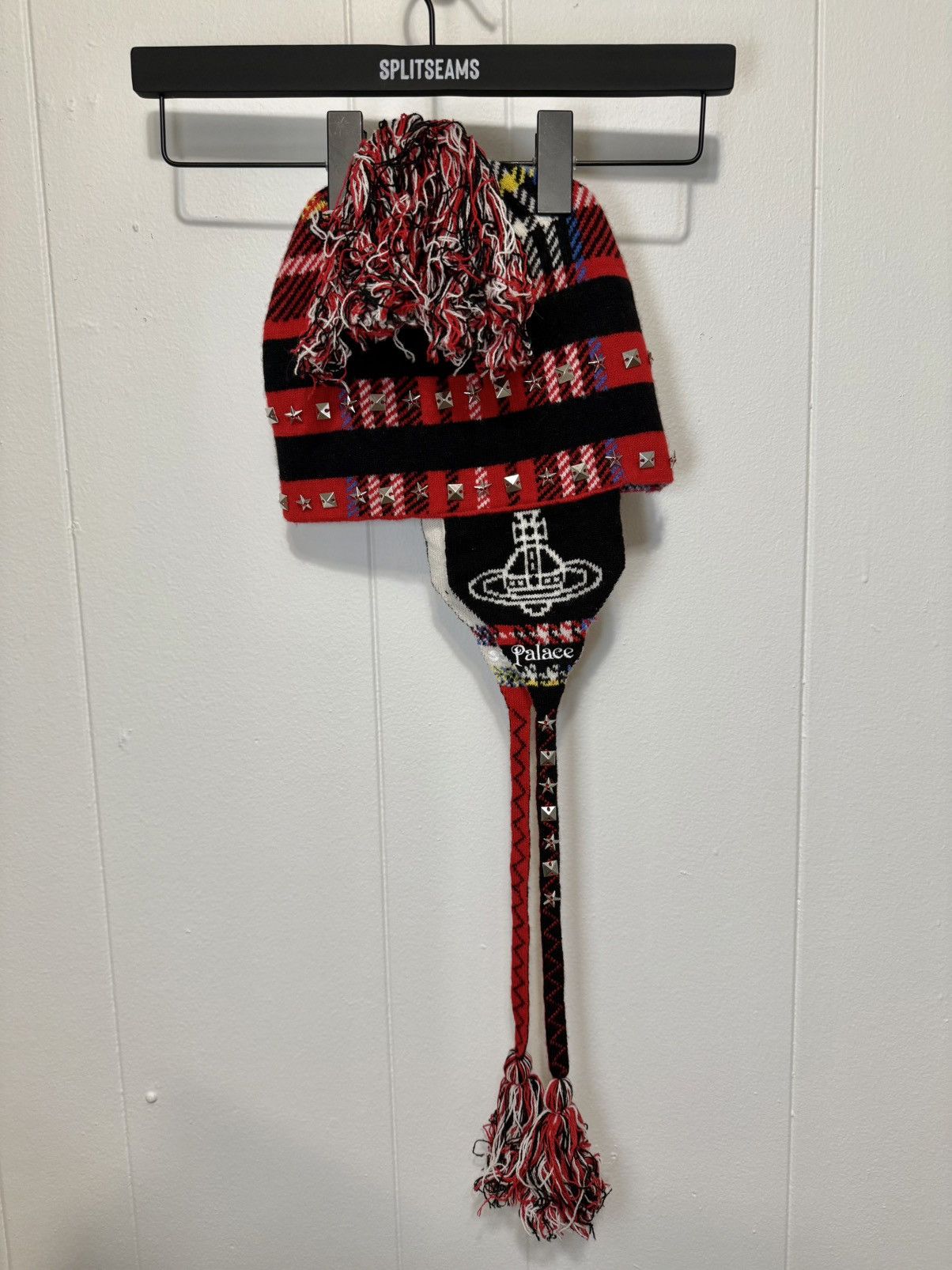 帽子 PALACE VIVIENNE WESTWOOD ORB BEANIE Palace x Vivienne Westwood Orb Knit Earflap Beanie Black/White