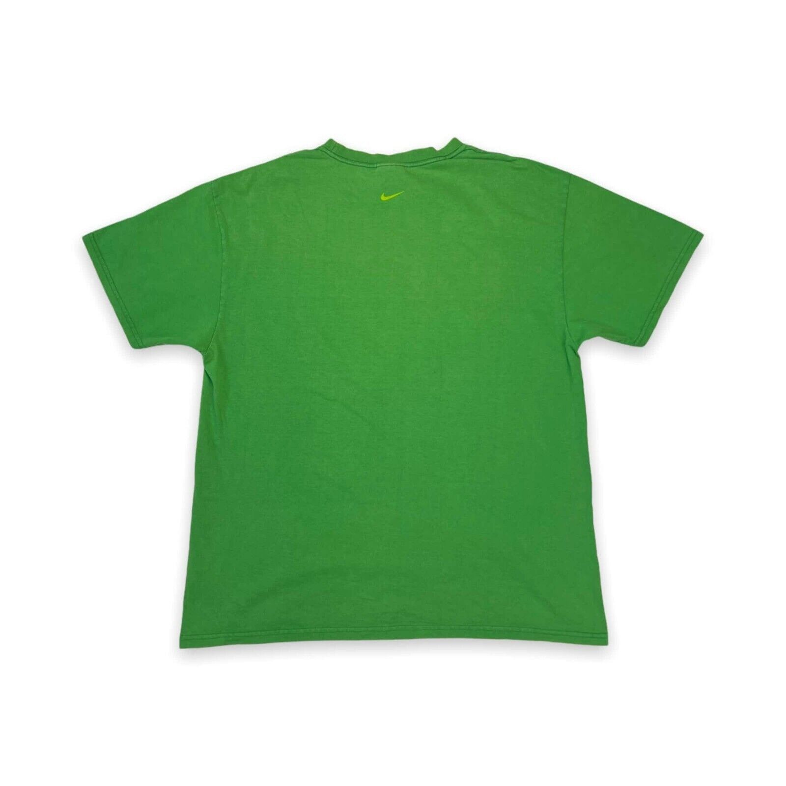 Nike Nike Sportswear T Shirt Large Center Swoosh Short Sleeve Tee Size US L / EU 52-54 / 3 - 3 Thumbnail