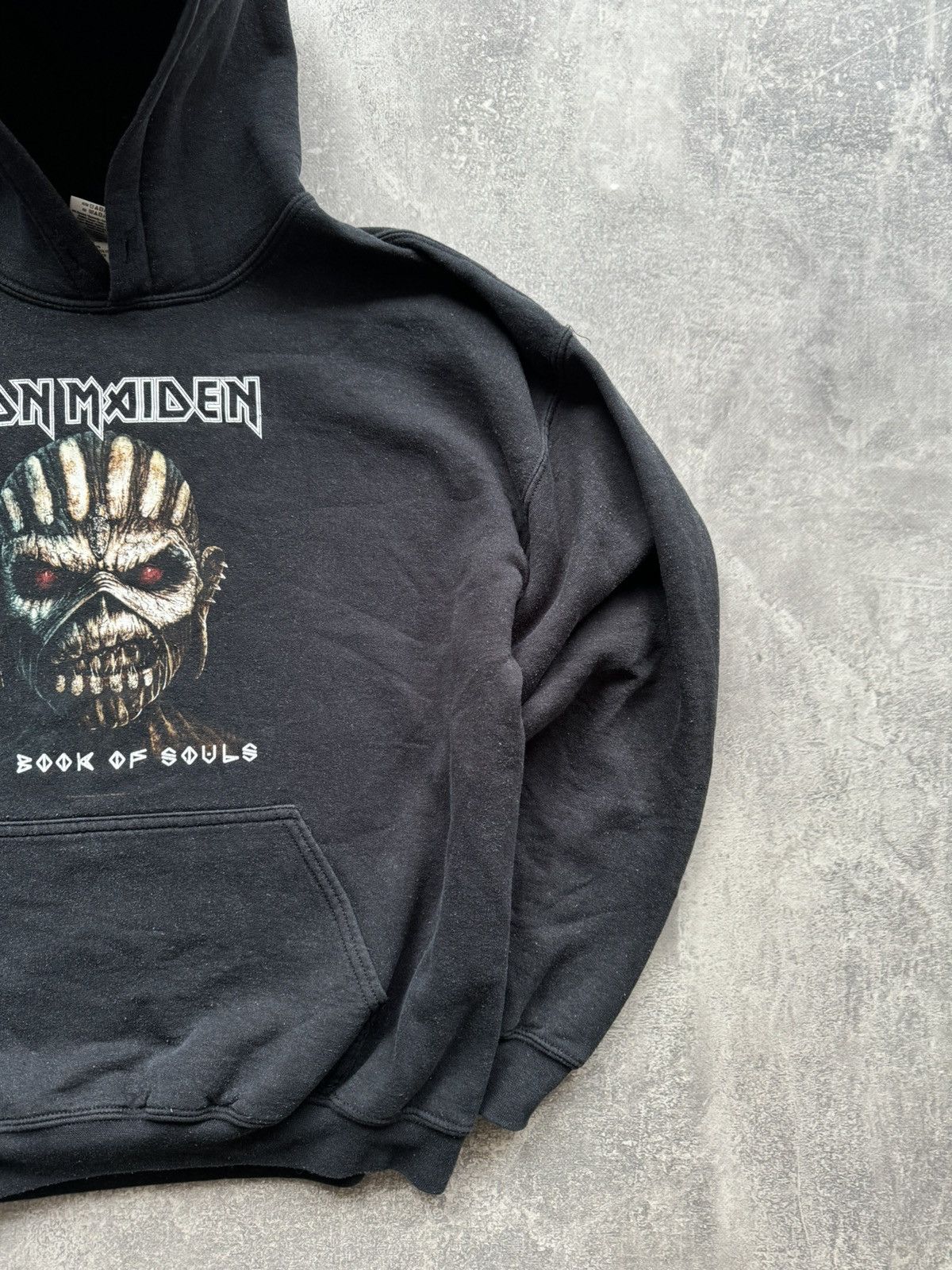Band Tees × Iron Maiden × Vintage Vintage Iron Maiden The Book of Souls Hoodie Size US L / EU 52-54 / 3 - 2 Thumbnail