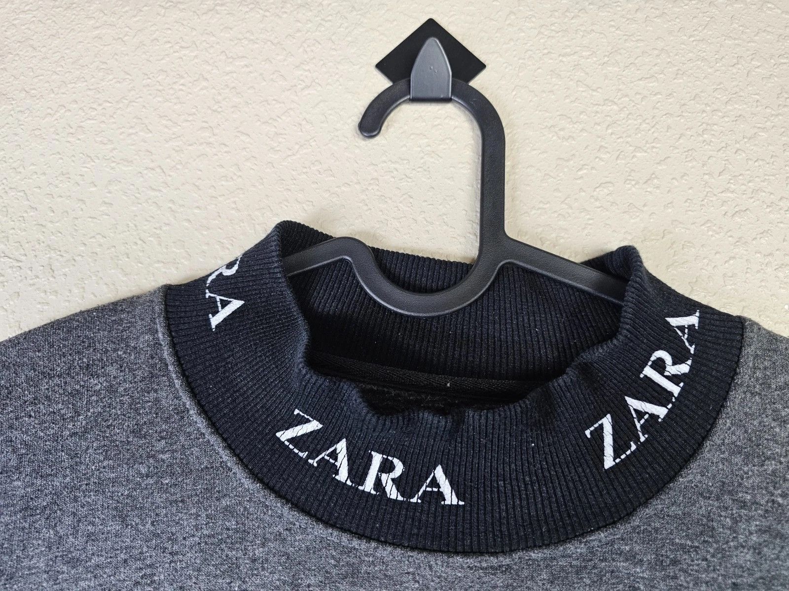 Zara Zara Exploration Mock Neck Sweatshirt Graphic Cotton Fits M Size US M / EU 48-50 / 2 - 5 Thumbnail
