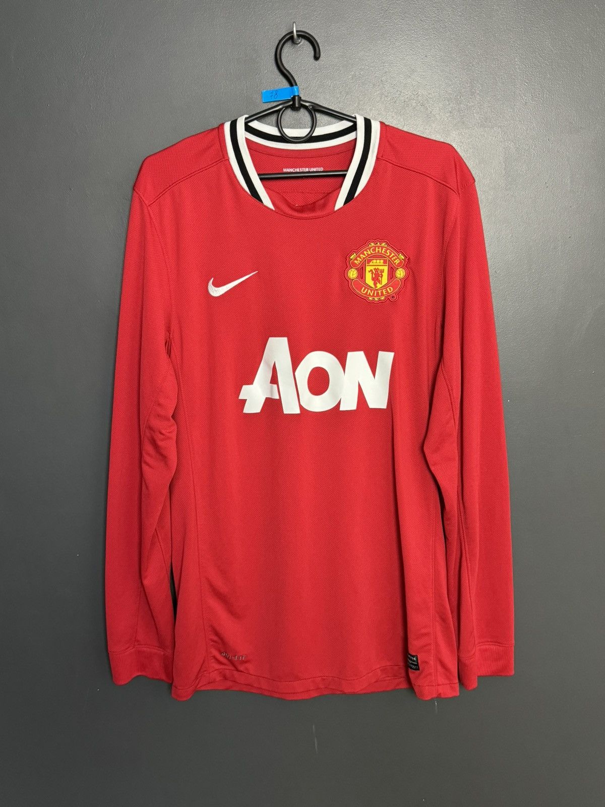 Nike Manchester United 11/12 Home Football Long Sleeve Jersey Size US M / EU 48-50 / 2 - 1 Thumbnail