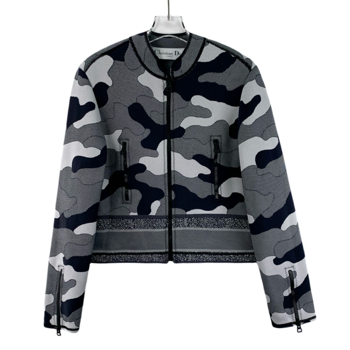 Dior CHRISTIAN DIOR GREY CAMO BOMBER JACKET WITH LOGO BAND SIZE 3 Size XS / US 0-2 / IT 36-38 - 1 Thumbnail