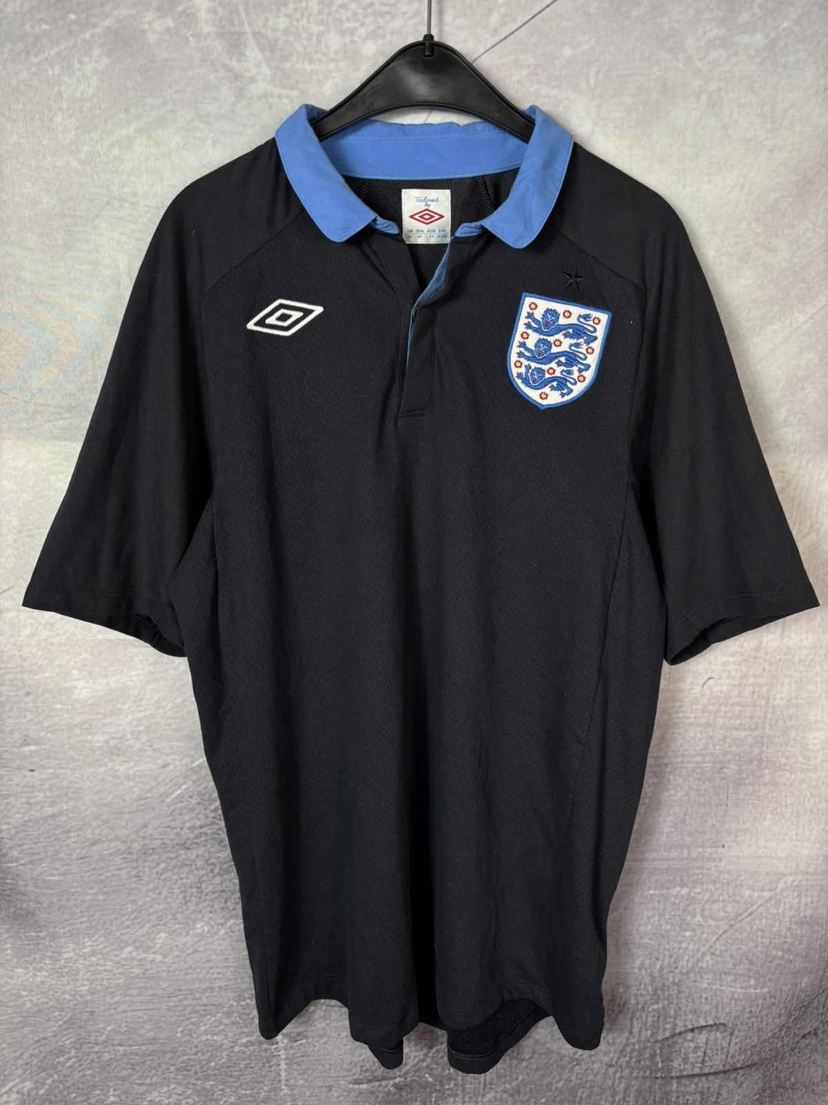 Umbro Umbro England 2011/12 Soccer Jersey Shirt Size US L / EU 52-54 / 3 - 3 Thumbnail