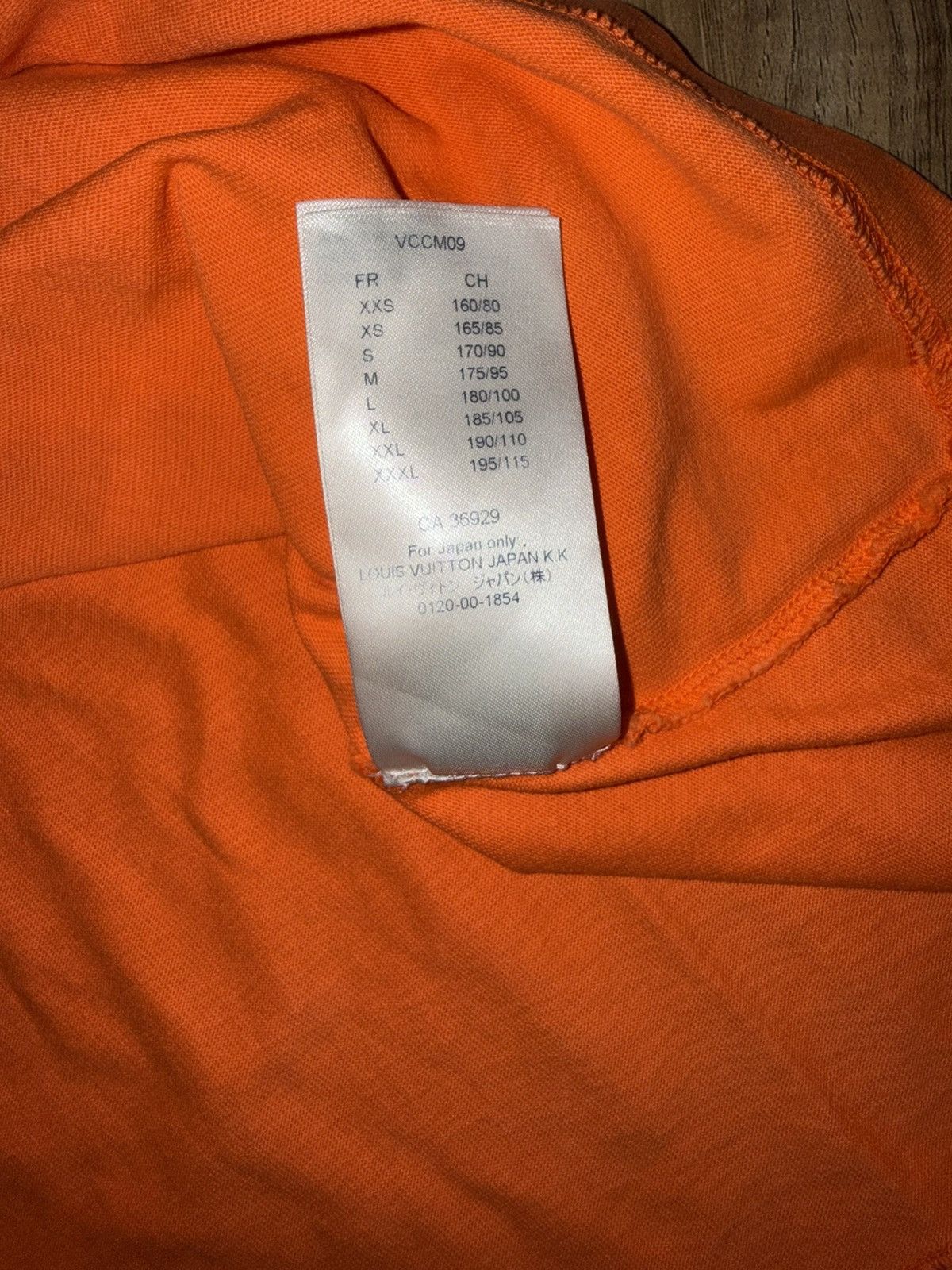 Louis Vuitton Louis Vuitton T-shirt Size US M / EU 48-50 / 2 - 5 Thumbnail