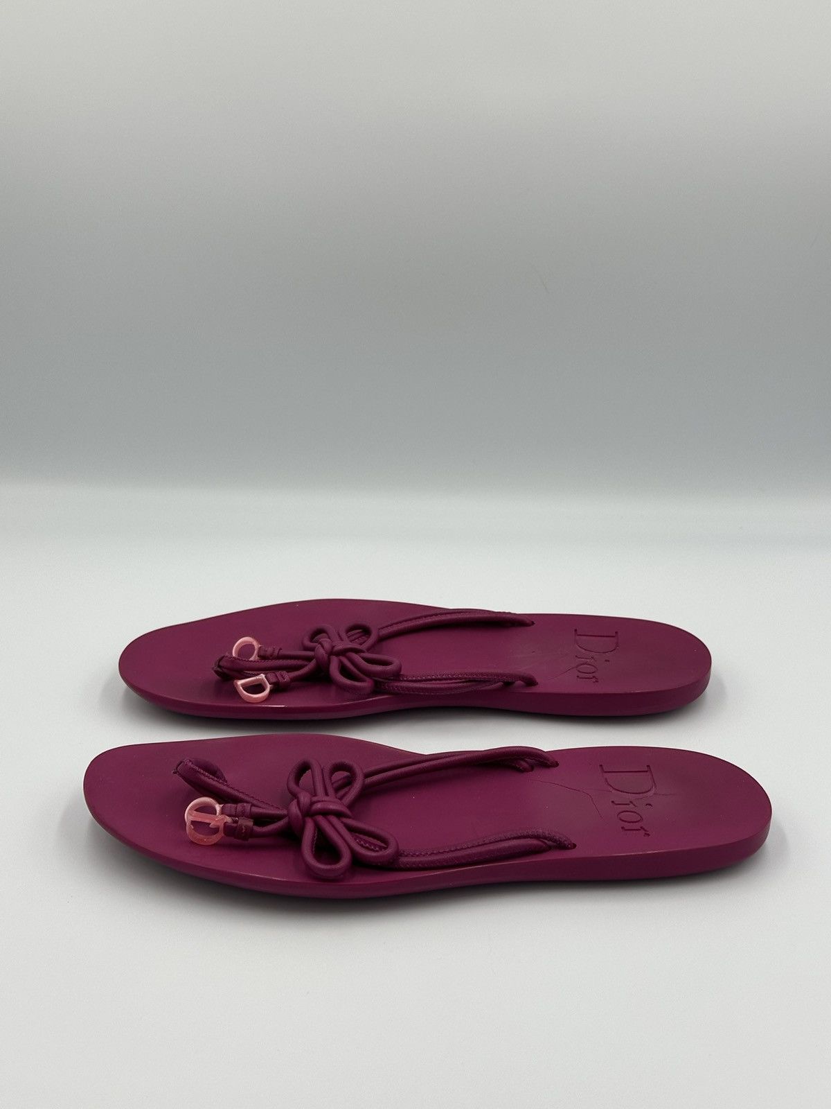 Dior Dior rubber flip flops thongs with box and dustbag Size US 6 / IT 36 - 4 Thumbnail
