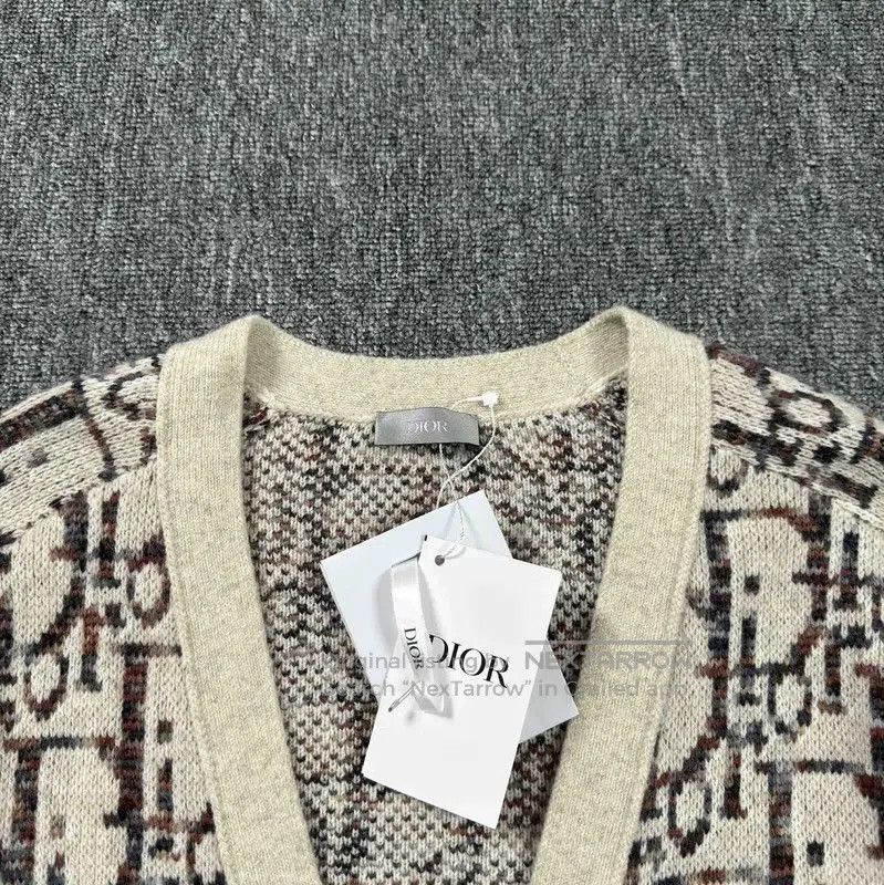 Dior Dior Men's Khaki Wool Cardigan . Size US S / EU 44-46 / 1 - 3 Thumbnail