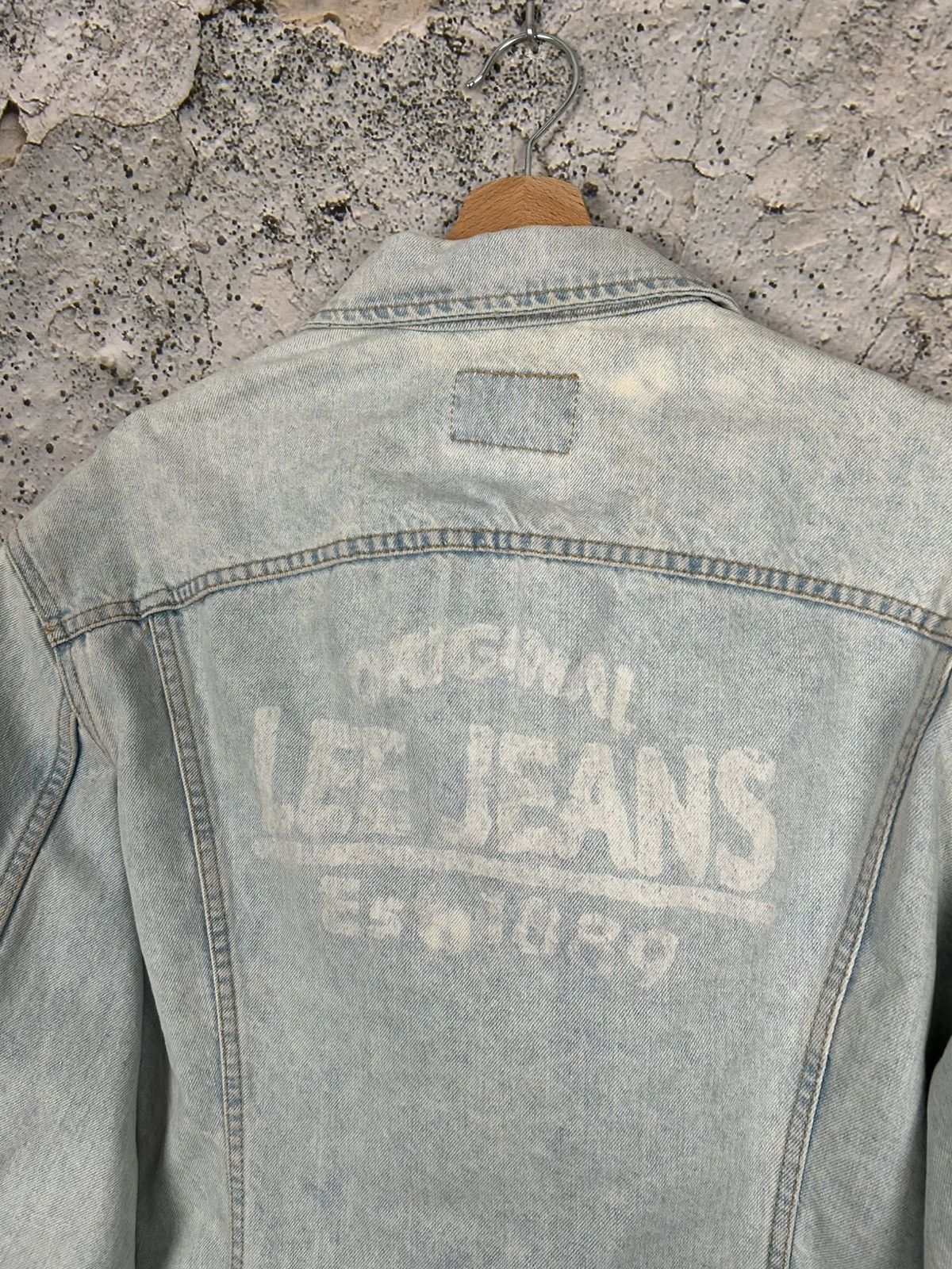 Lee × Vintage Lee Jeans 90s Boxy Trucker Denim Jacket Vintage Rock Punk Size US L / EU 52-54 / 3 - 5 Thumbnail