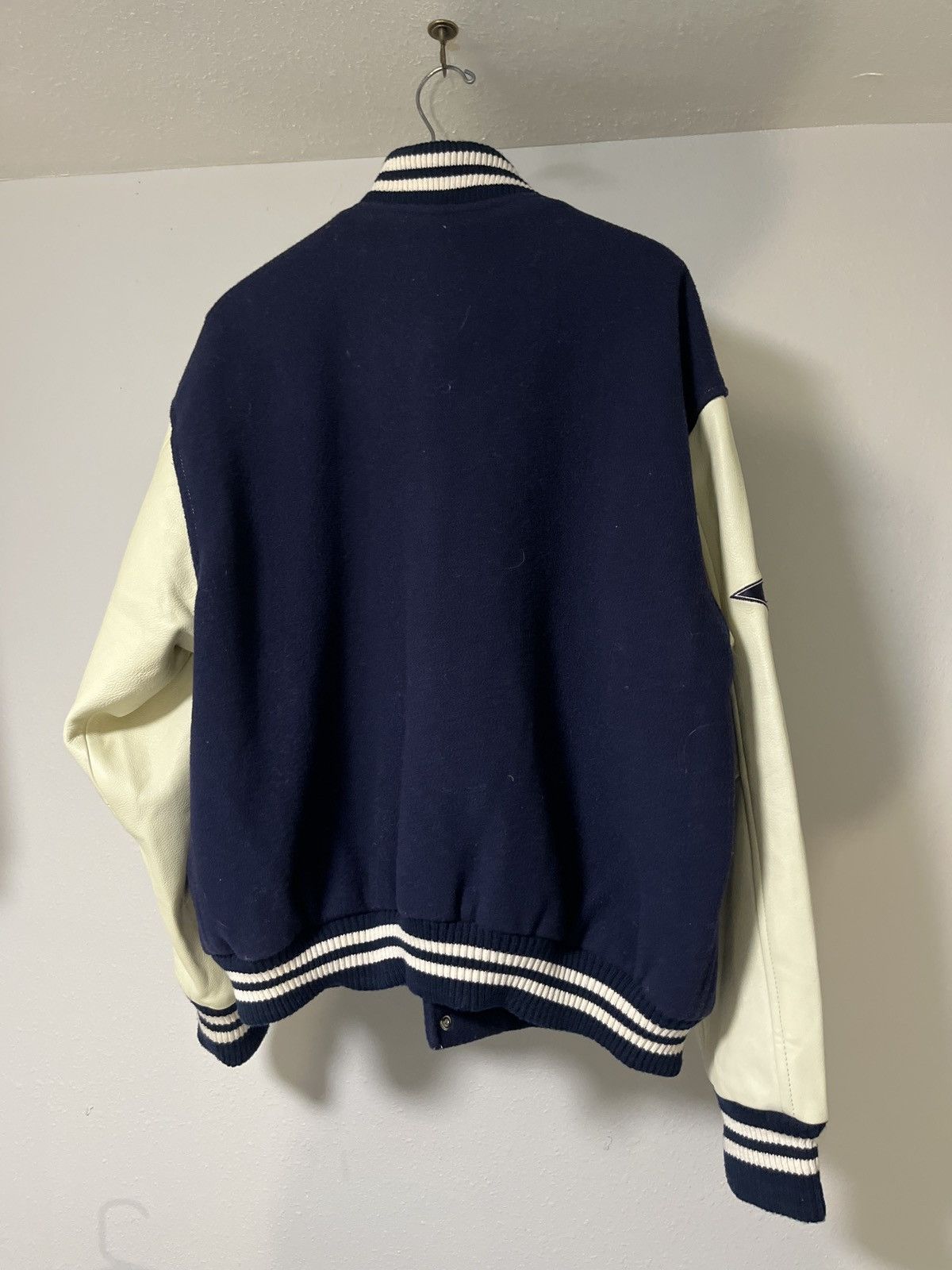Vintage Varsity navy letterman jacket Size US L / EU 52-54 / 3 - 2 Thumbnail