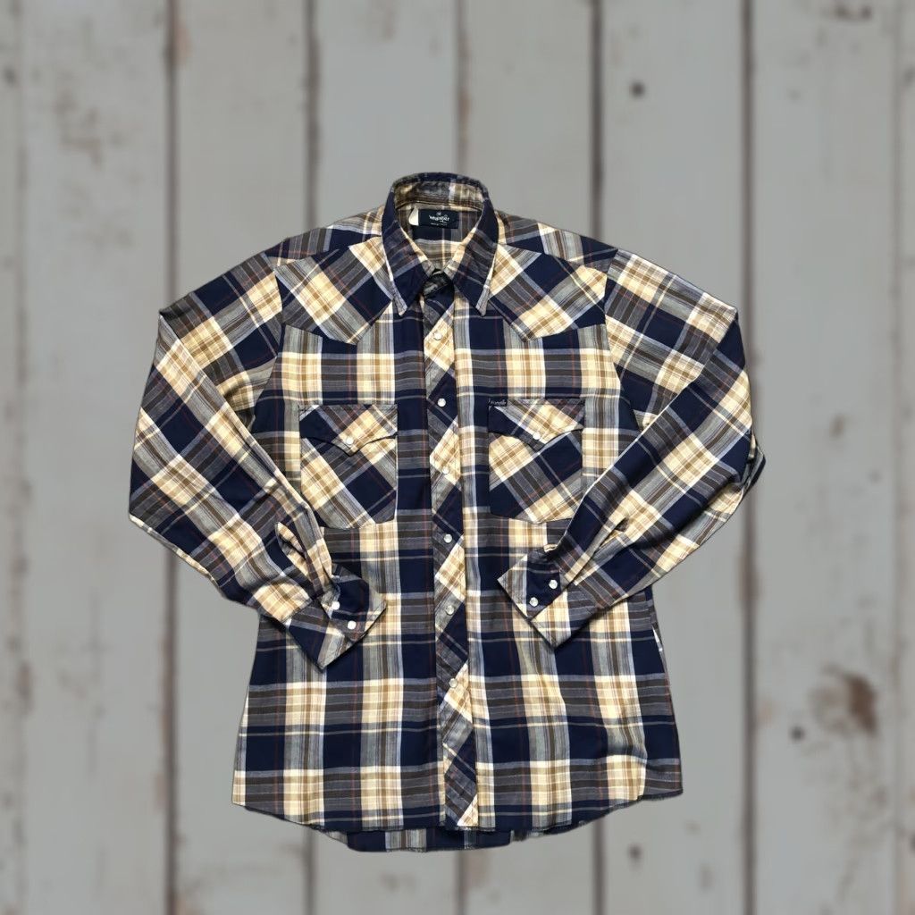 Wrangler VINTAGE Wrangler Shirt Mens Medium Blue Tan Plaid Pearl Snap Western Rodeo 90s Size US M / EU 48-50 / 2 - 1 Thumbnail