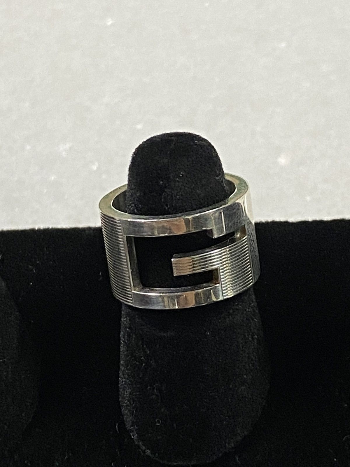Gucci Gucci G Logo Silver Ring Sterling 925 Size 4.5 Us Size ONE SIZE - 5 Thumbnail