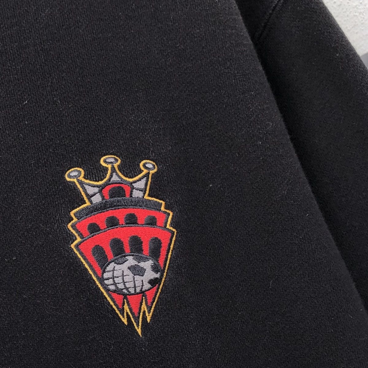 Nike Vintage 90s Nike Premier Cup 97-98 Football Sweatshirt Size US S / EU 44-46 / 1 - 7 Thumbnail