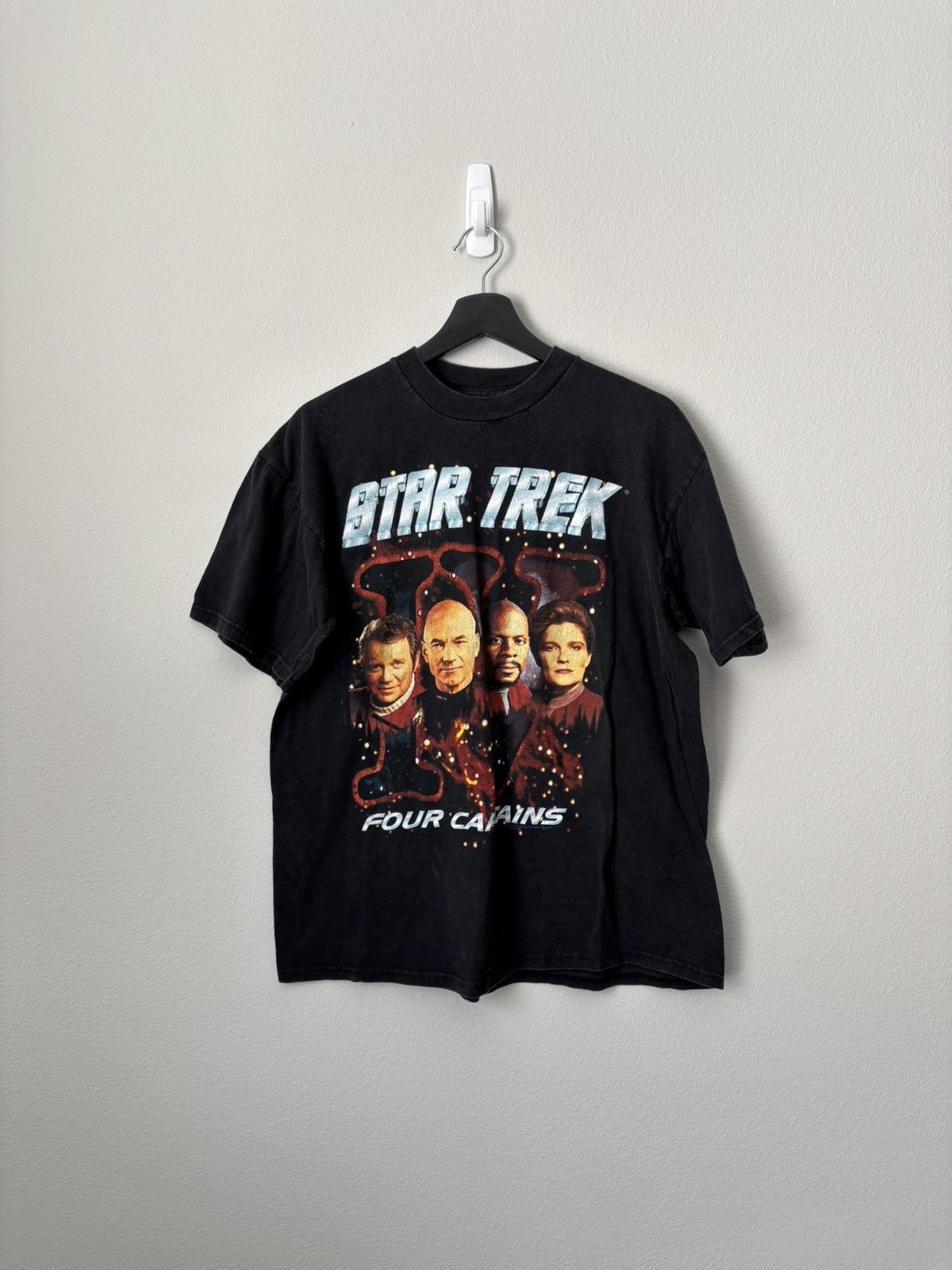 Vintage Vintage 1998 Star Trek T-shirt Size US L / EU 52-54 / 3 - 1 Thumbnail