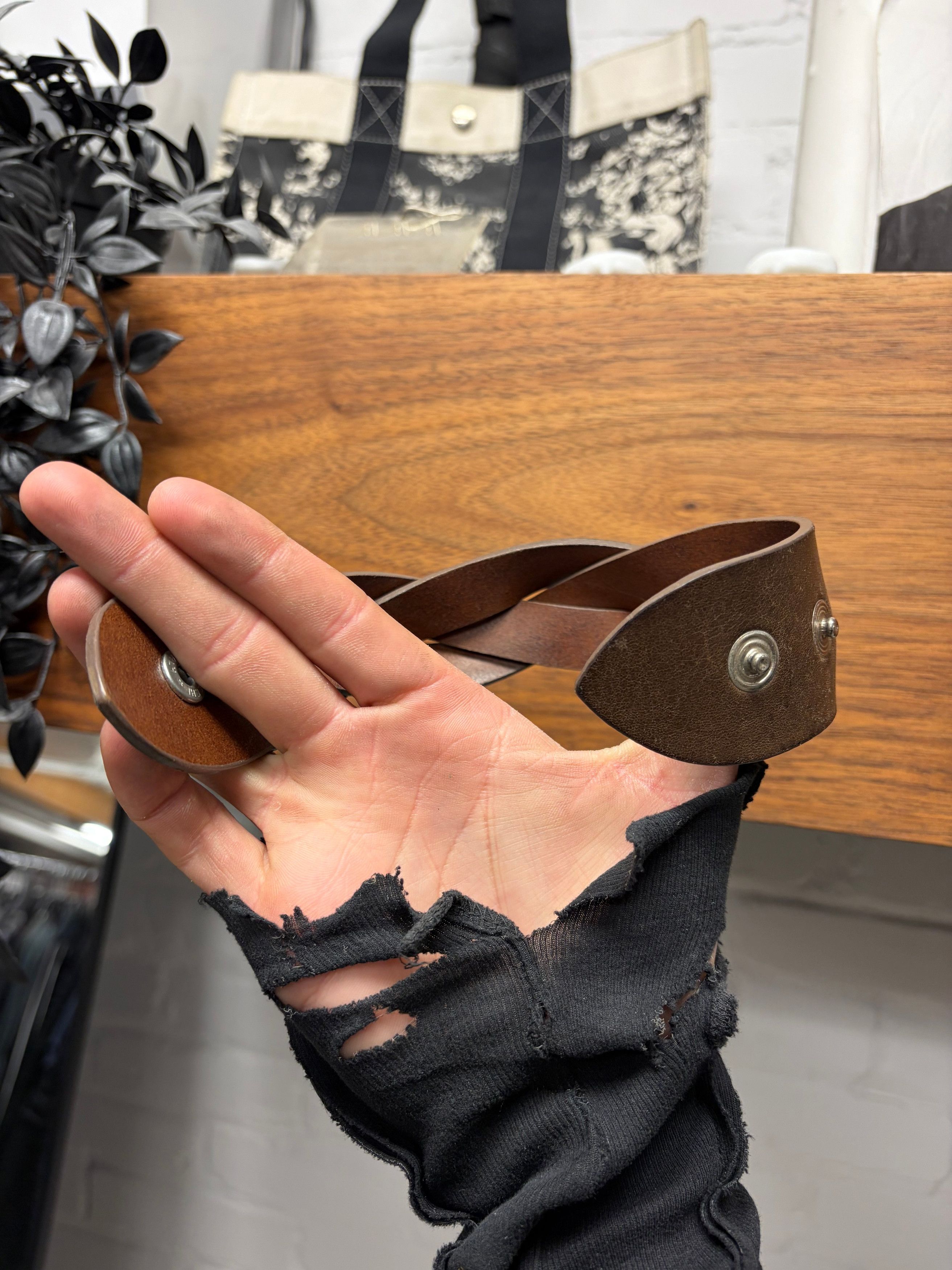Maison Margiela Maison Margiela ‘Woven’ Brown Calfskin Leather Bracelet Size ONE SIZE - 4 Thumbnail