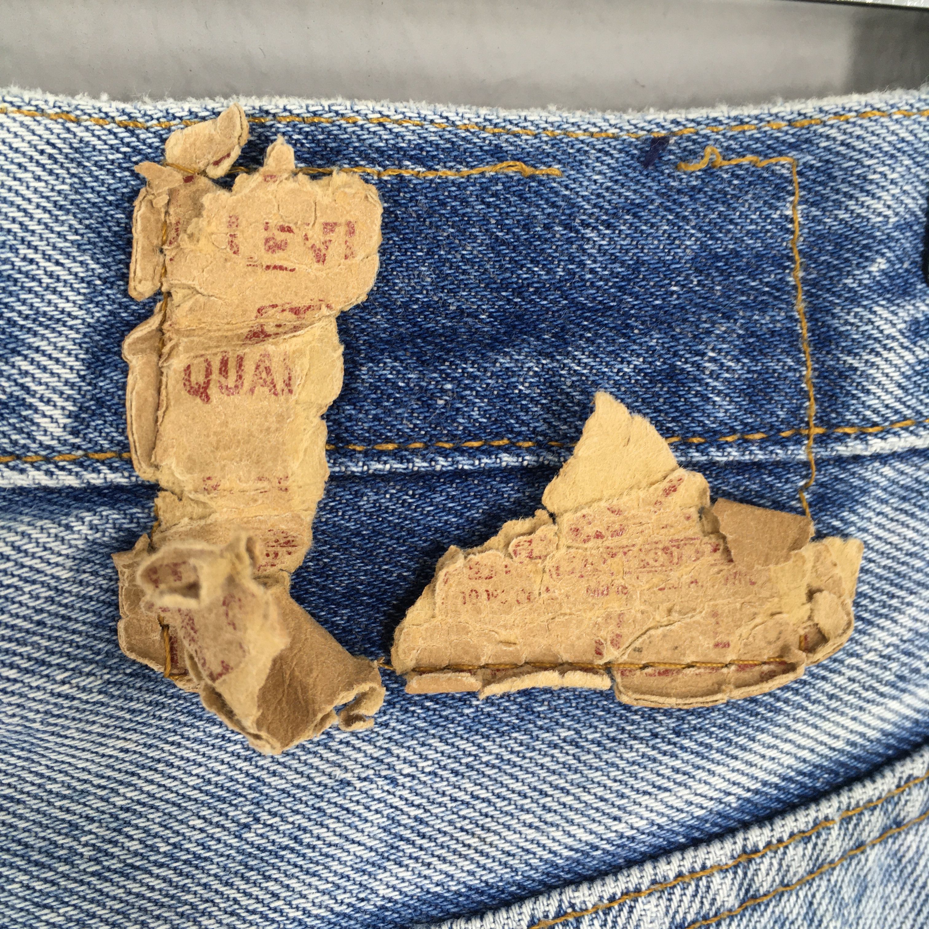 Levi's Size 29x32.5 Vintage 90s Levi's 501 Faded Dirty Jeans S1412 Size US 29 - 11 Thumbnail