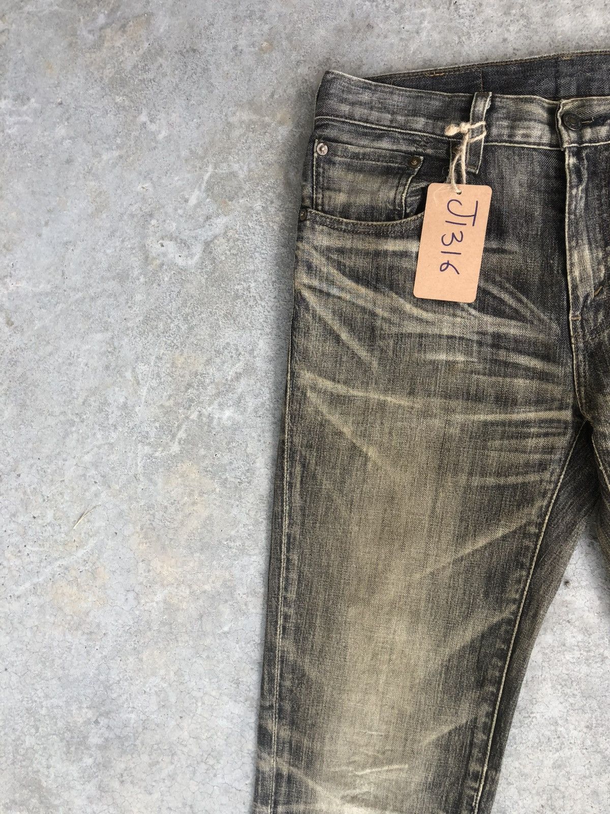 Levi's Y2k Levi’s 505 Mud Wash Distressed Jean Size US 30 / EU 46 - 4 Thumbnail
