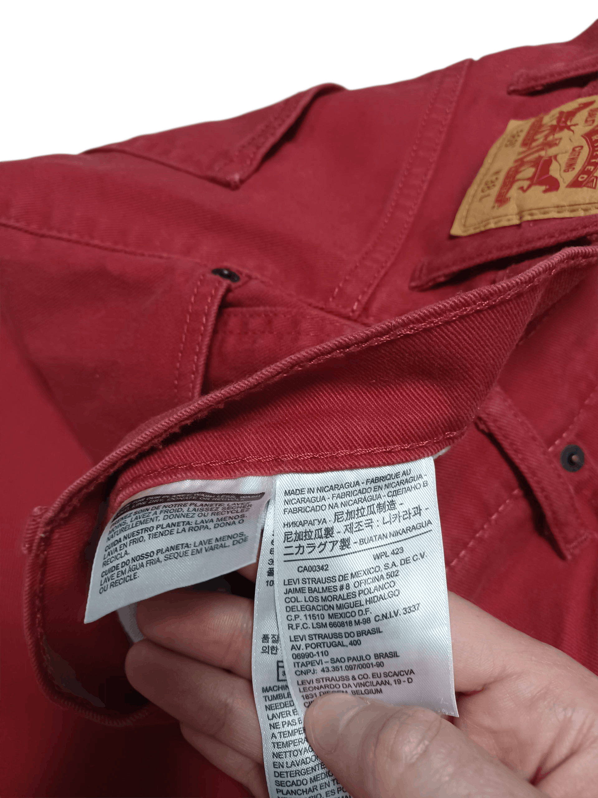 Levi's Vintage Clothing LEVIS VINTAGE FIRE RED DENIM SHORTS W38 MADE IN NICARAGUA Size US 38 / EU 54 - 5 Thumbnail