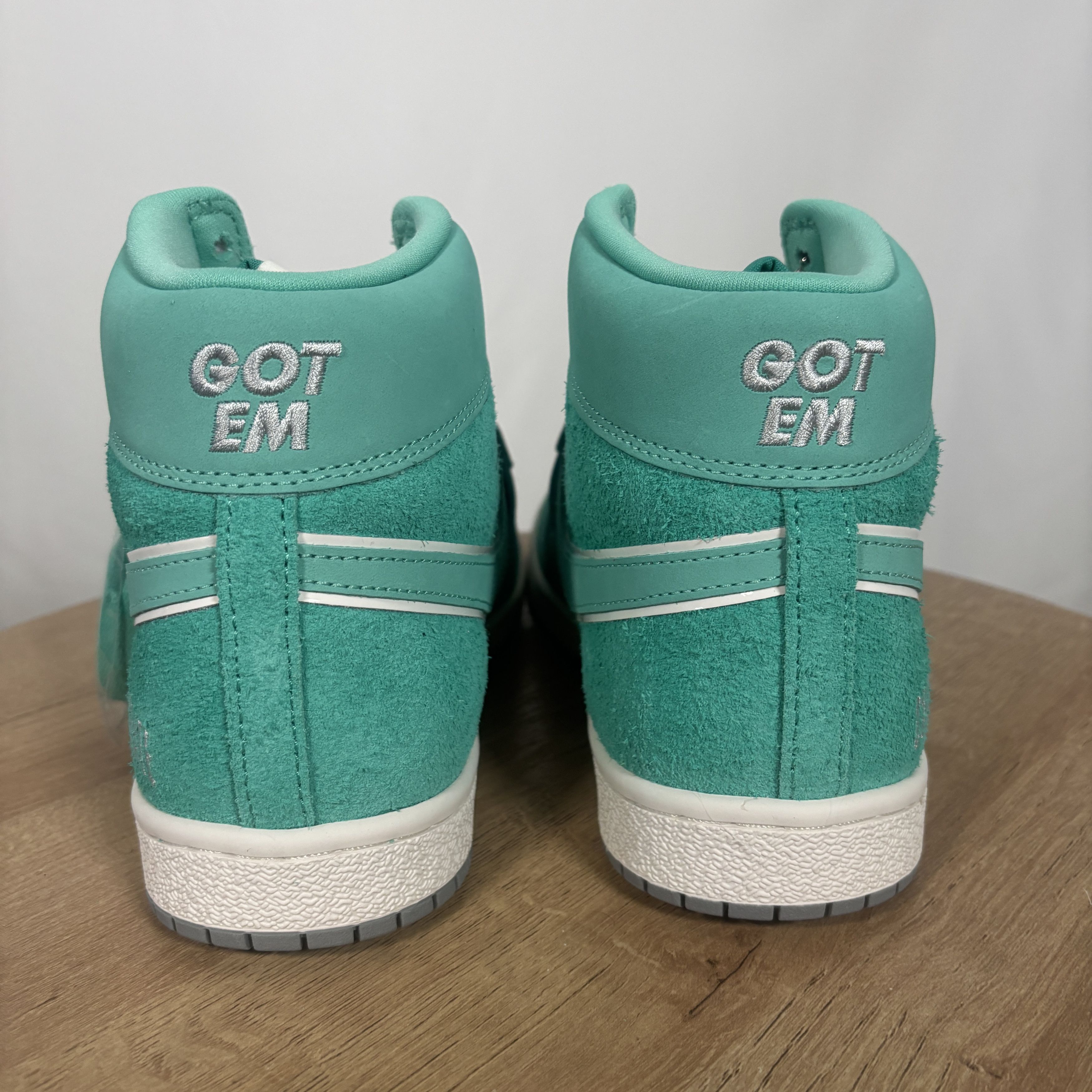 Jordan Brand Corporate x Air Jordan Air Ship PE SP DS 9.5M Size US 9.5 / EU 42-43 - 5 Thumbnail