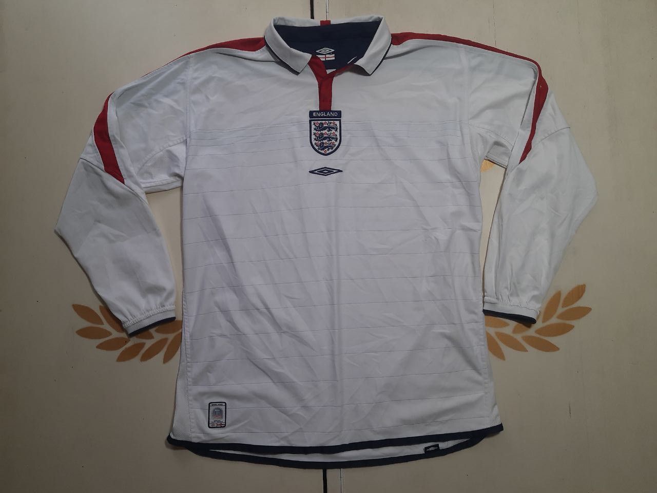 Umbro Umbro England Home Reversible Long Sleeve Jersey 2003-2005 Size US L / EU 52-54 / 3 - 4 Thumbnail