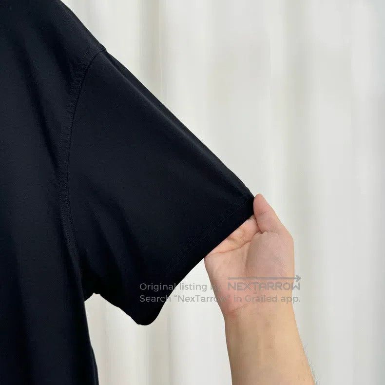 Givenchy Givenchy Black Five-Star Embroidered Short Sleeve Size US S / EU 44-46 / 1 - 4 Thumbnail