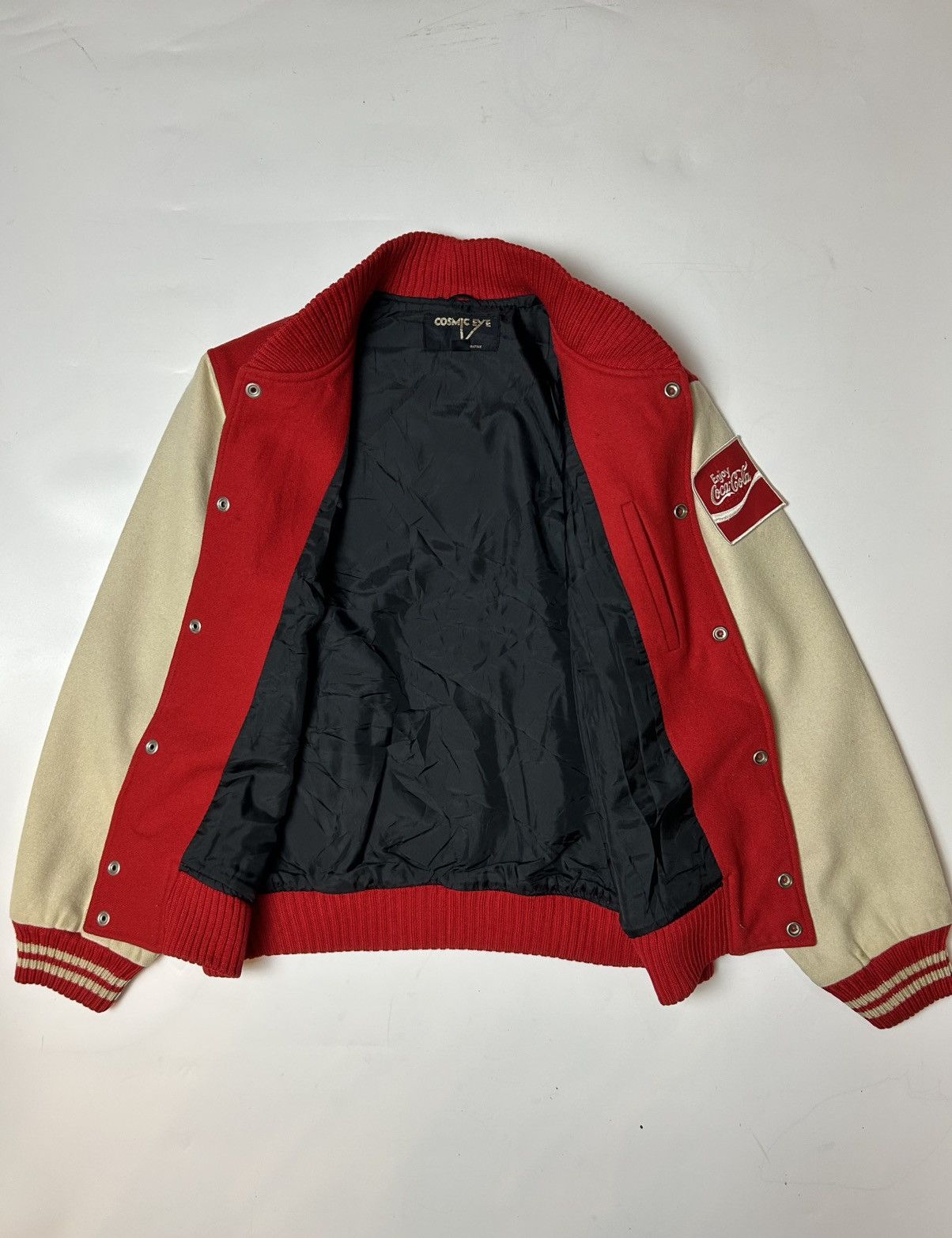 Coca Cola × Japanese Brand COSMIC EYE CREATIVE X COCA COLA BOMBER JACKET Size US M / EU 48-50 / 2 - 2 Thumbnail